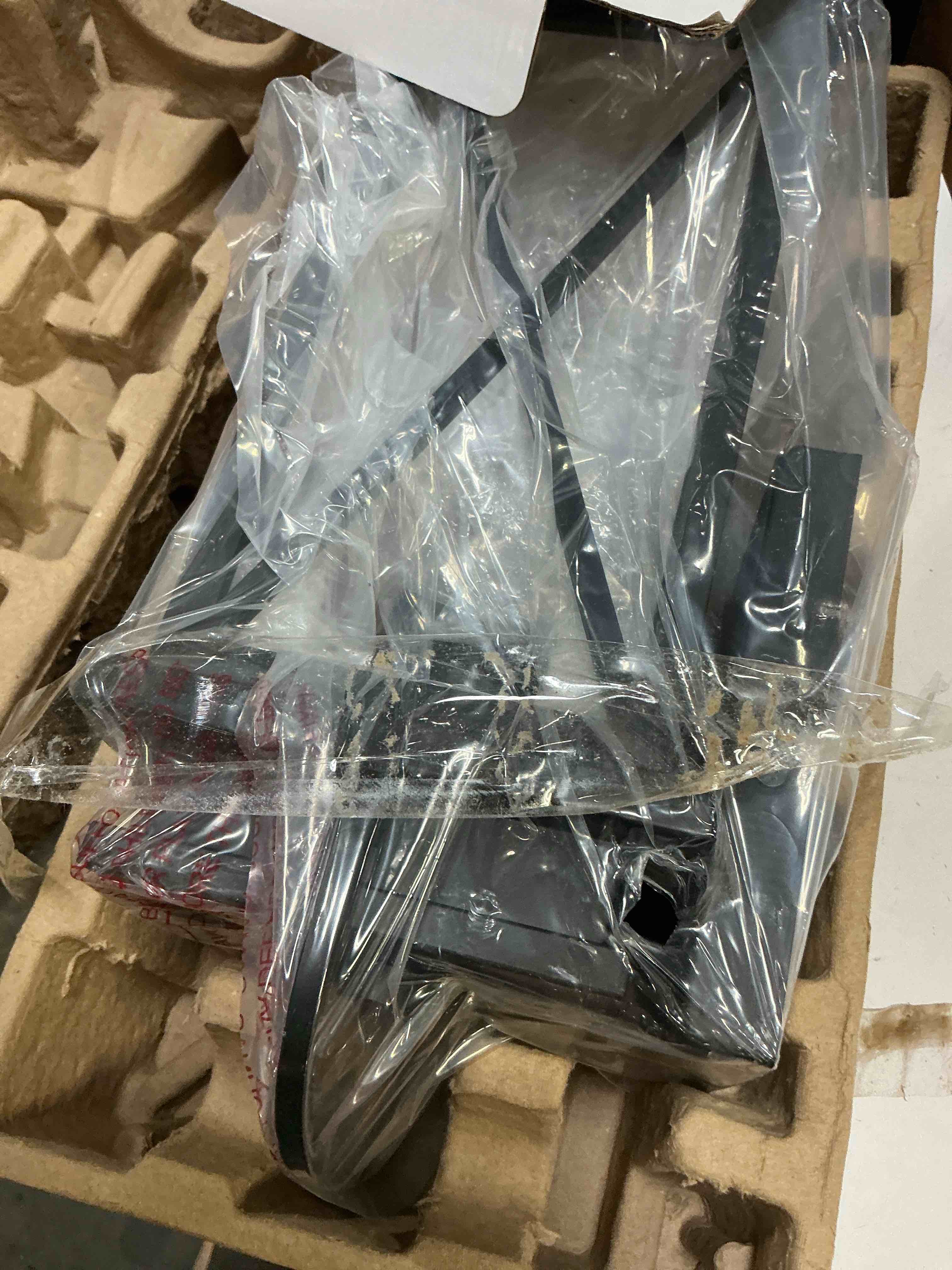 Condition photo showing Good Condition for quoizel saint elias 1 -light 14.25-in h matte black hardwired outdoor wall light