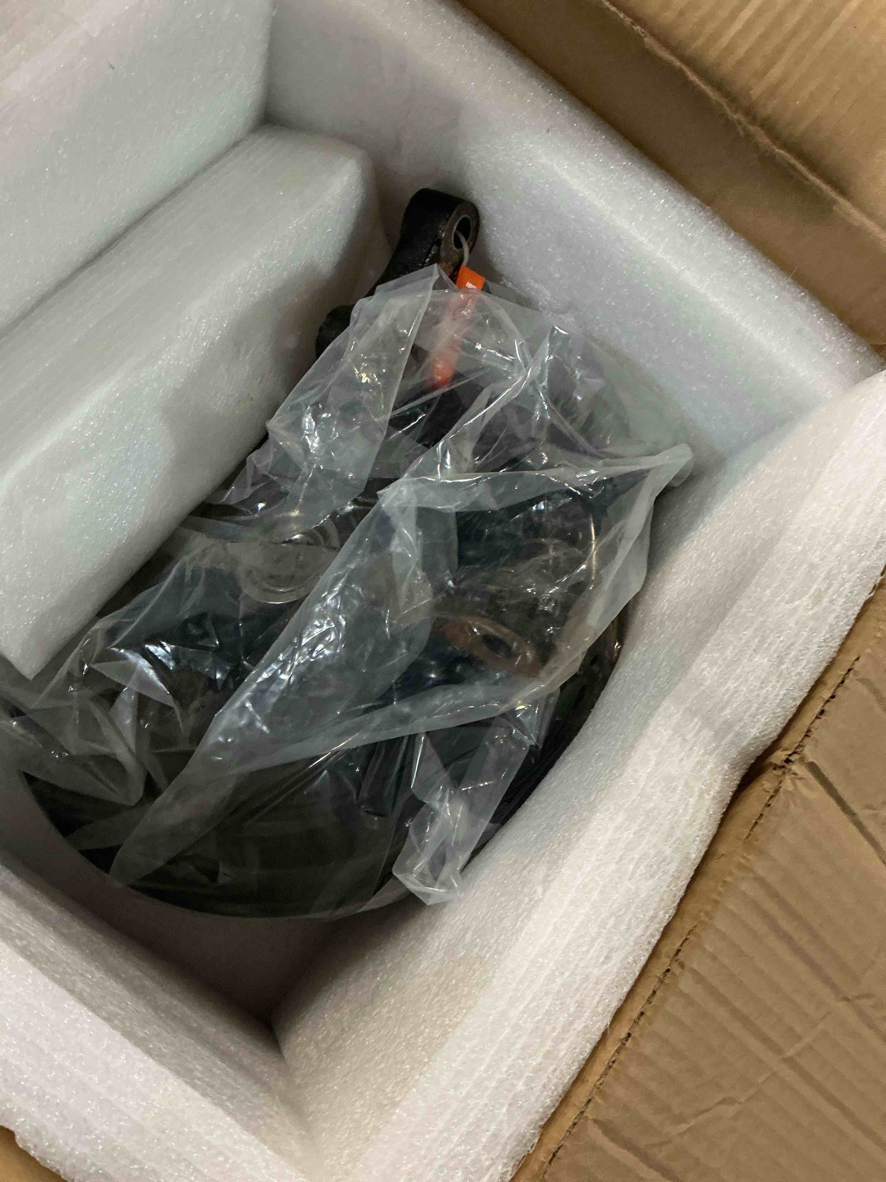 Condition photo showing Good Condition for dorman 686-422 front passenger side loaded steering knuckle compatible with select buick/chevrolet models (oe fix)