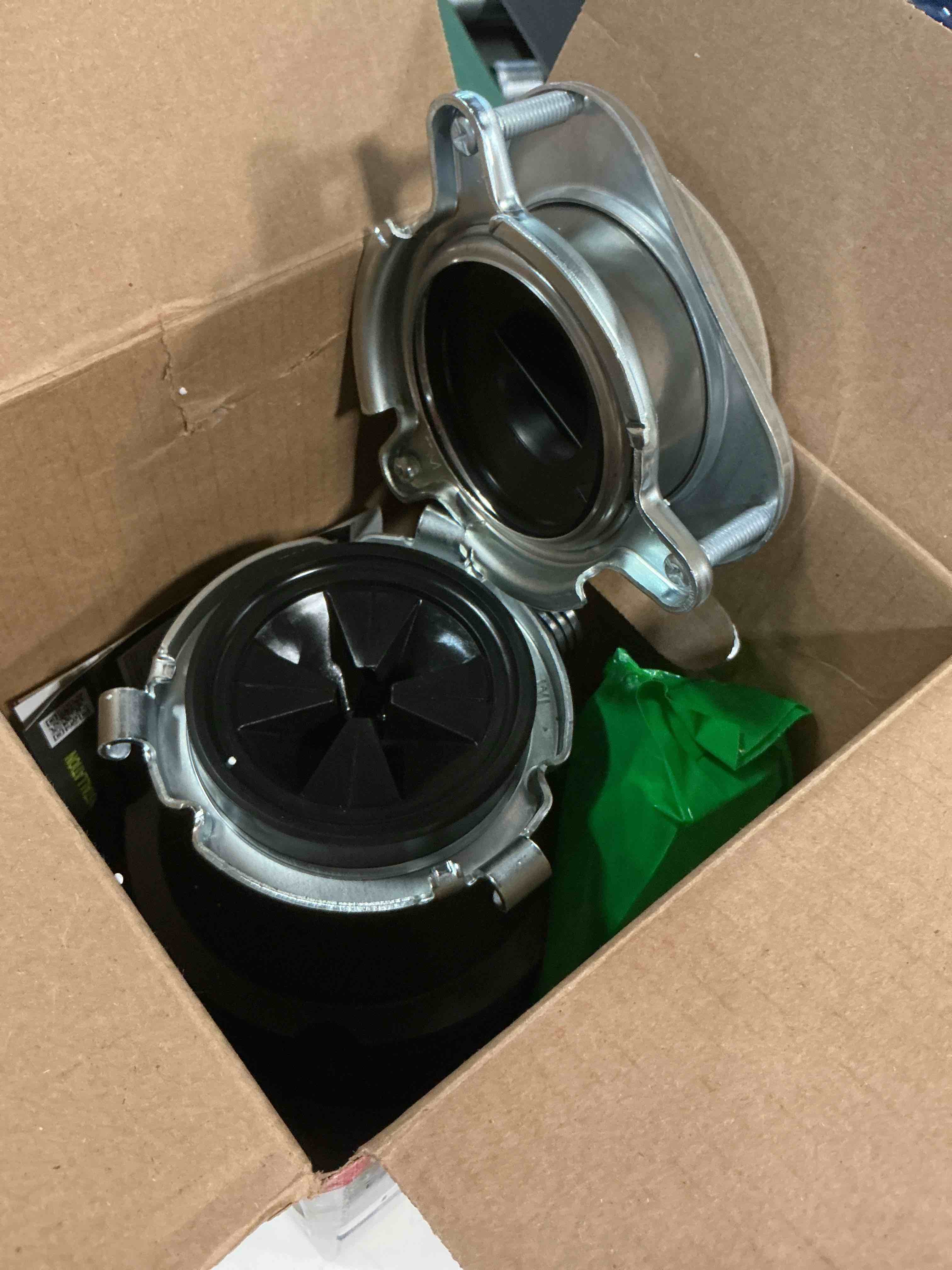 Condition photo showing New/Like New for insinkerator badger 5xl garbage disposal, 1/2 hp, made in usa, standard series