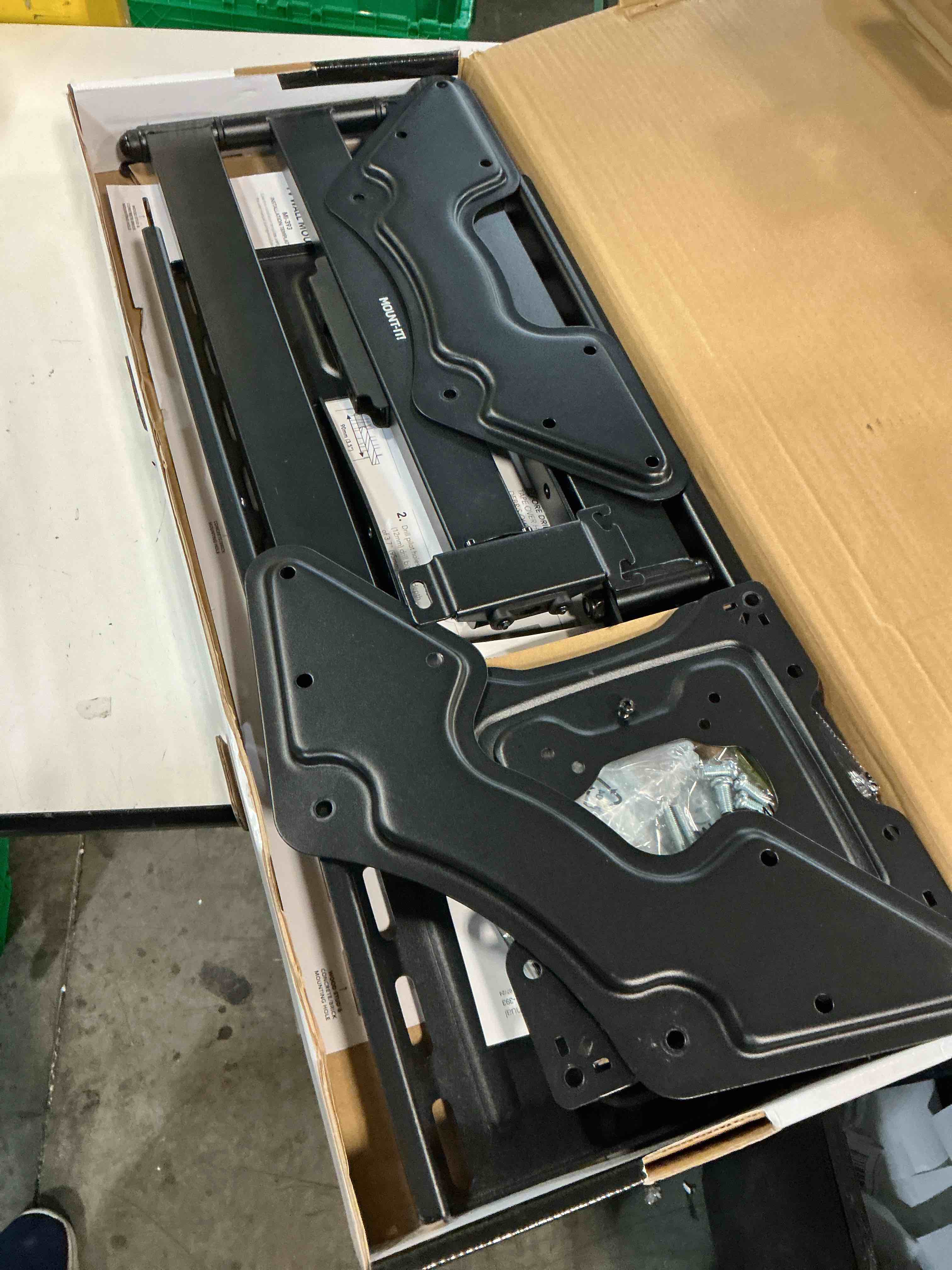 Condition photo showing New/Like New for mount-it! 40  long extension full motion tv wall mount  fits up to 60  tvs  40-inch long extension  110 lbs. capacity