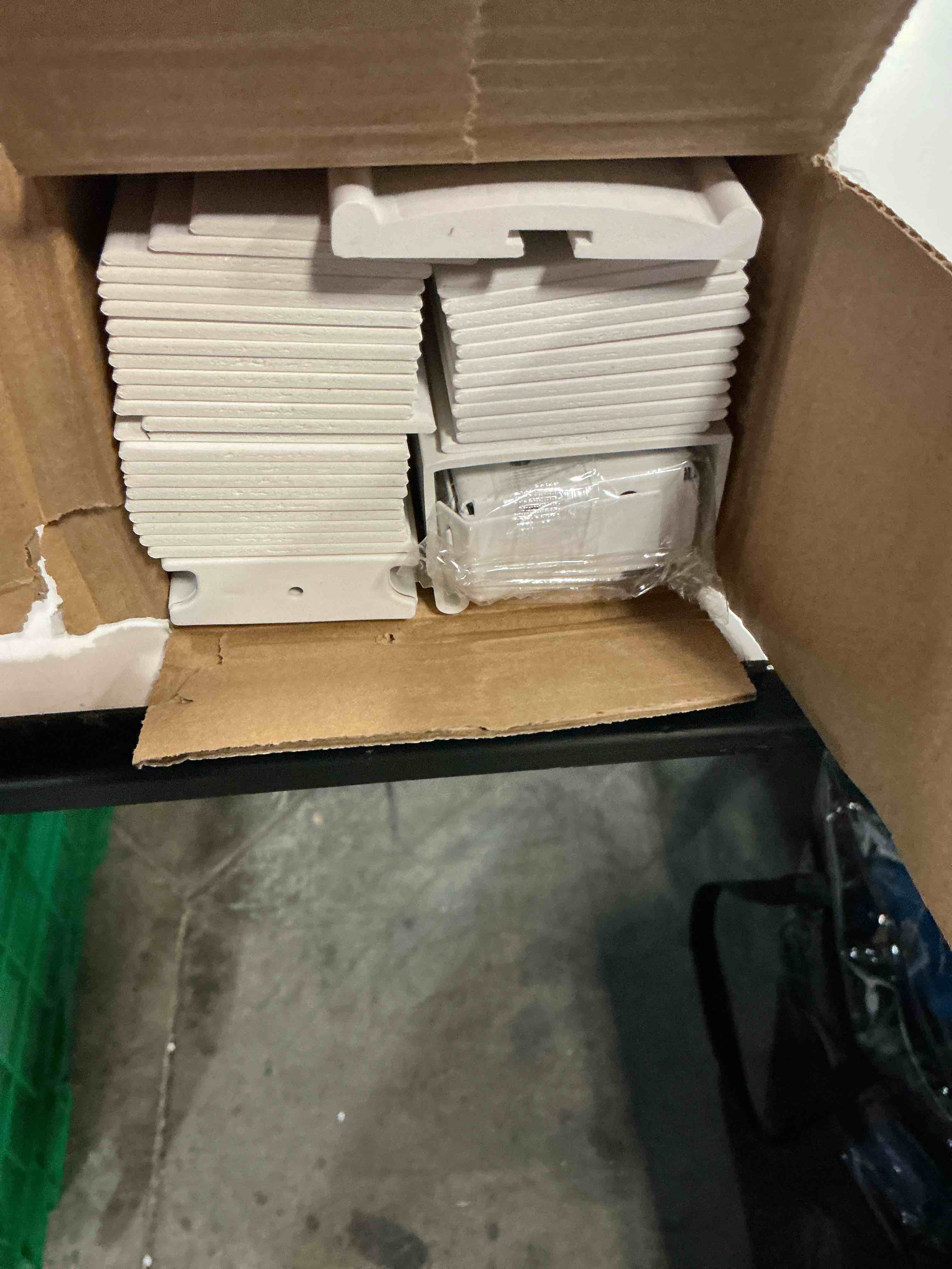 Condition photo showing Good Condition for better homes & gardens 2  cordless faux wood horizontal blinds  white  35x64