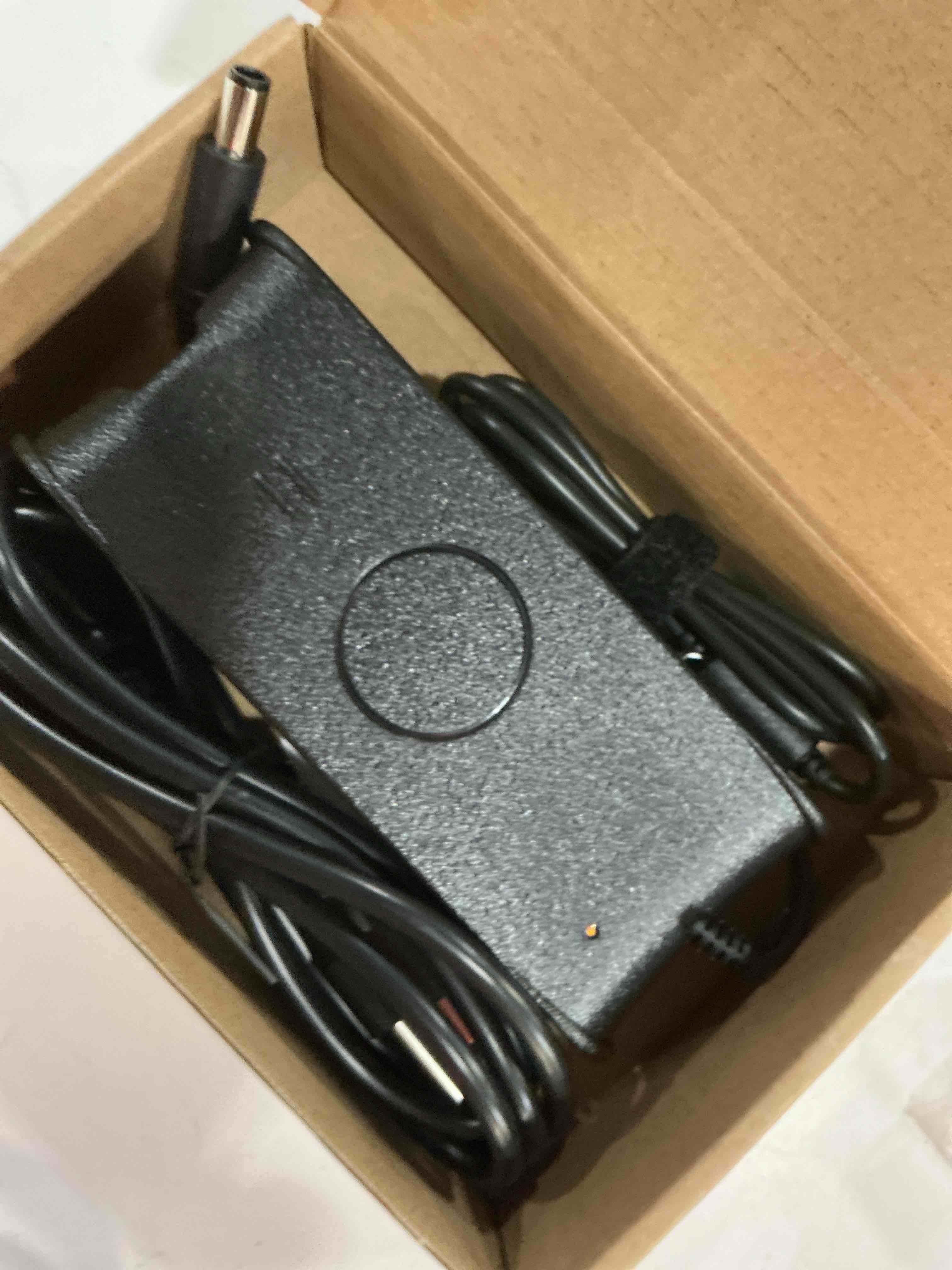 Condition photo showing New/Like New for 90w ac adapter laptop charger for dell inspiron 17r n7110 n7010 5720 15 n5010 n5030 n5040 n5050 15 1564 15r 5537 15 m5010 m5030 1440 1520 1521 1720 1750 3537 7537 7548 7737 power supply cord