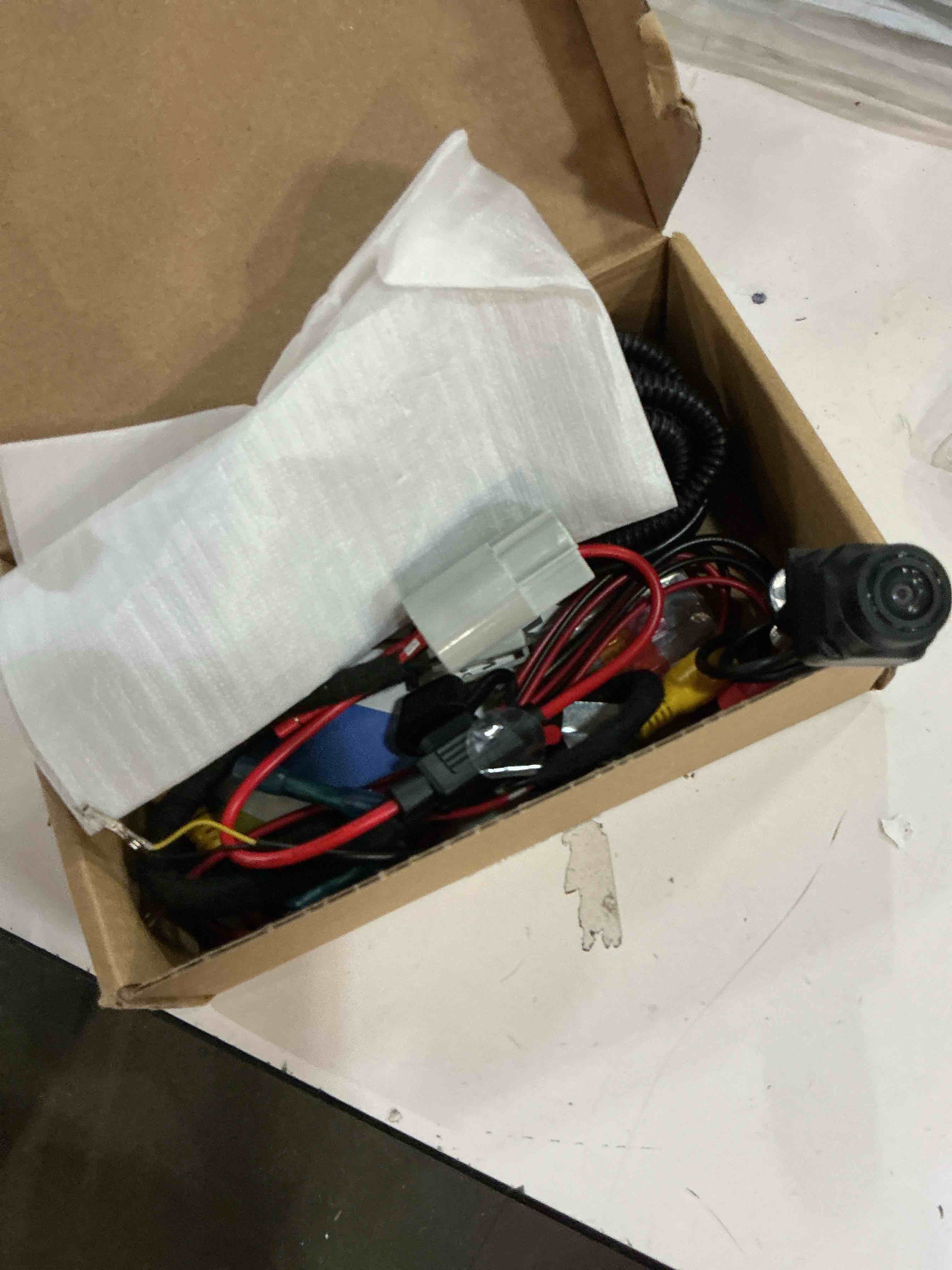 Condition photo showing New/Like New for front view camera for jeep wrangler jl rubicon jlu jlr gladiator jt 2018-2021 forward facing off-road camera metal housing easy mount, grille mount front camera kit for wrangler jl