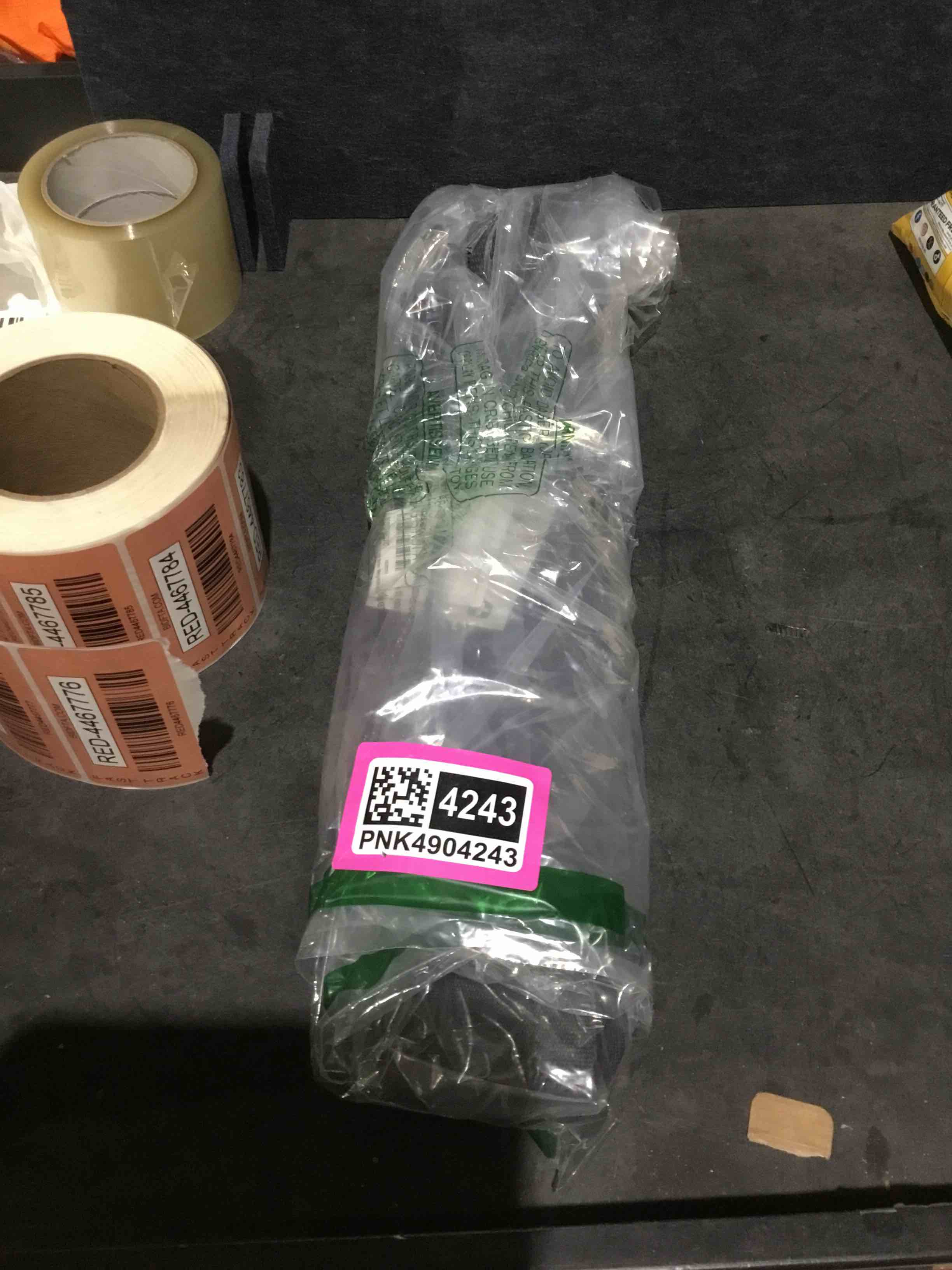 Condition photo showing New/Like New for harbinger 4-inch nylon weightlifting belt