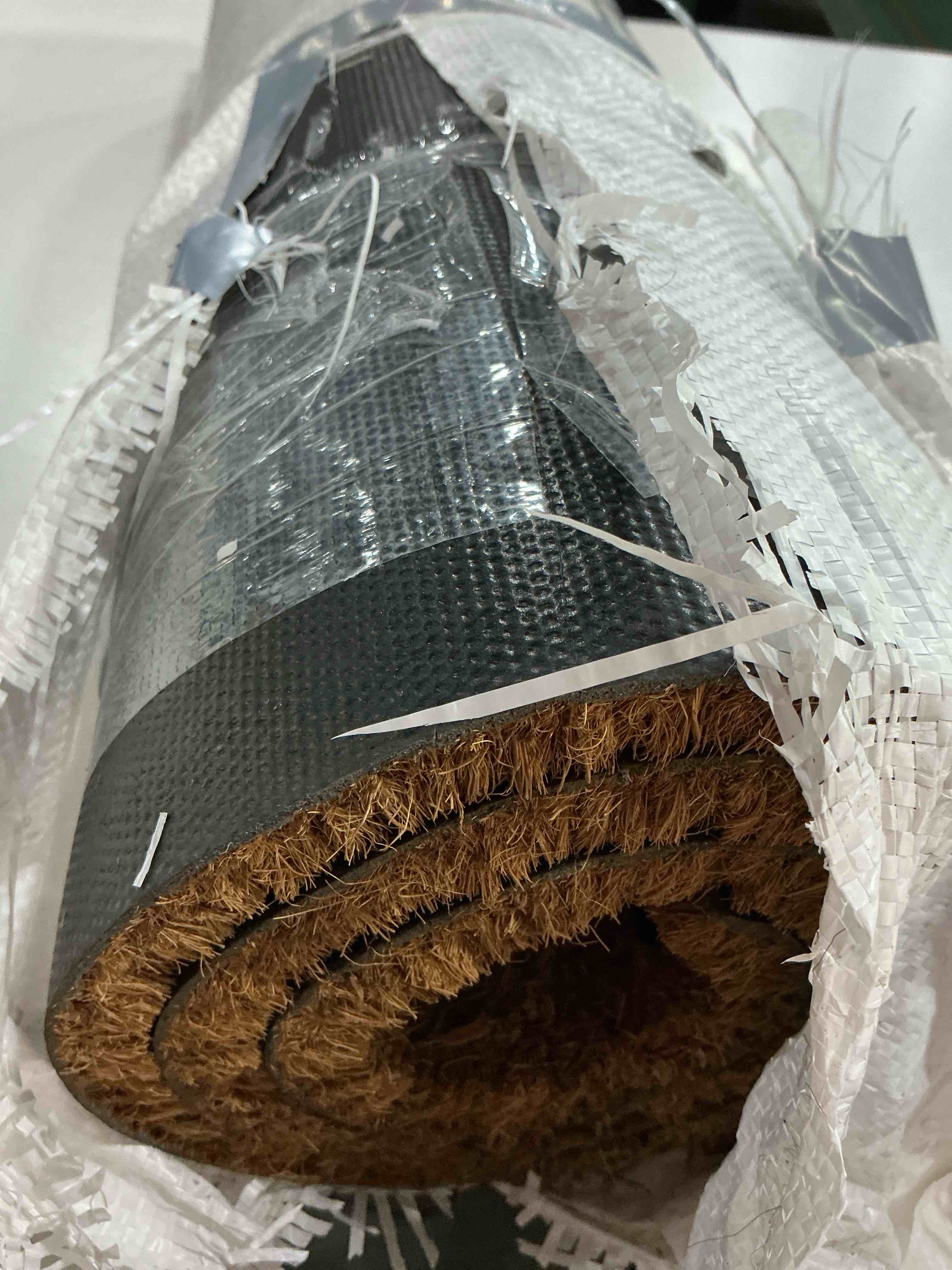 Condition photo showing New/Like New for vertical hello doormat  natural/black  24  x 48