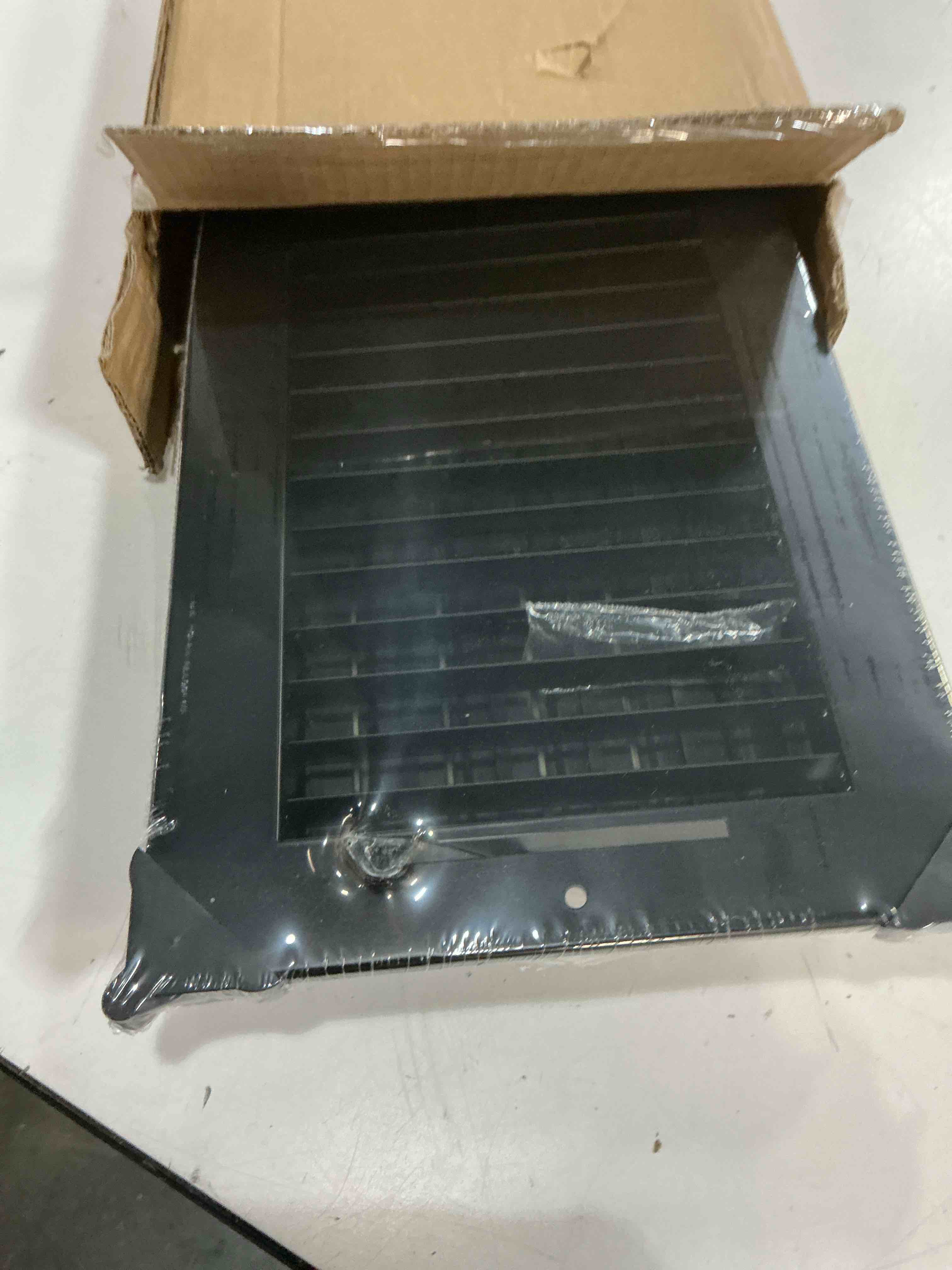 Condition photo showing New/Like New for fits 18x6 duct openg steel adjustable ai...eiling | black | oute: dimensions: 19.75 x 7.75" l