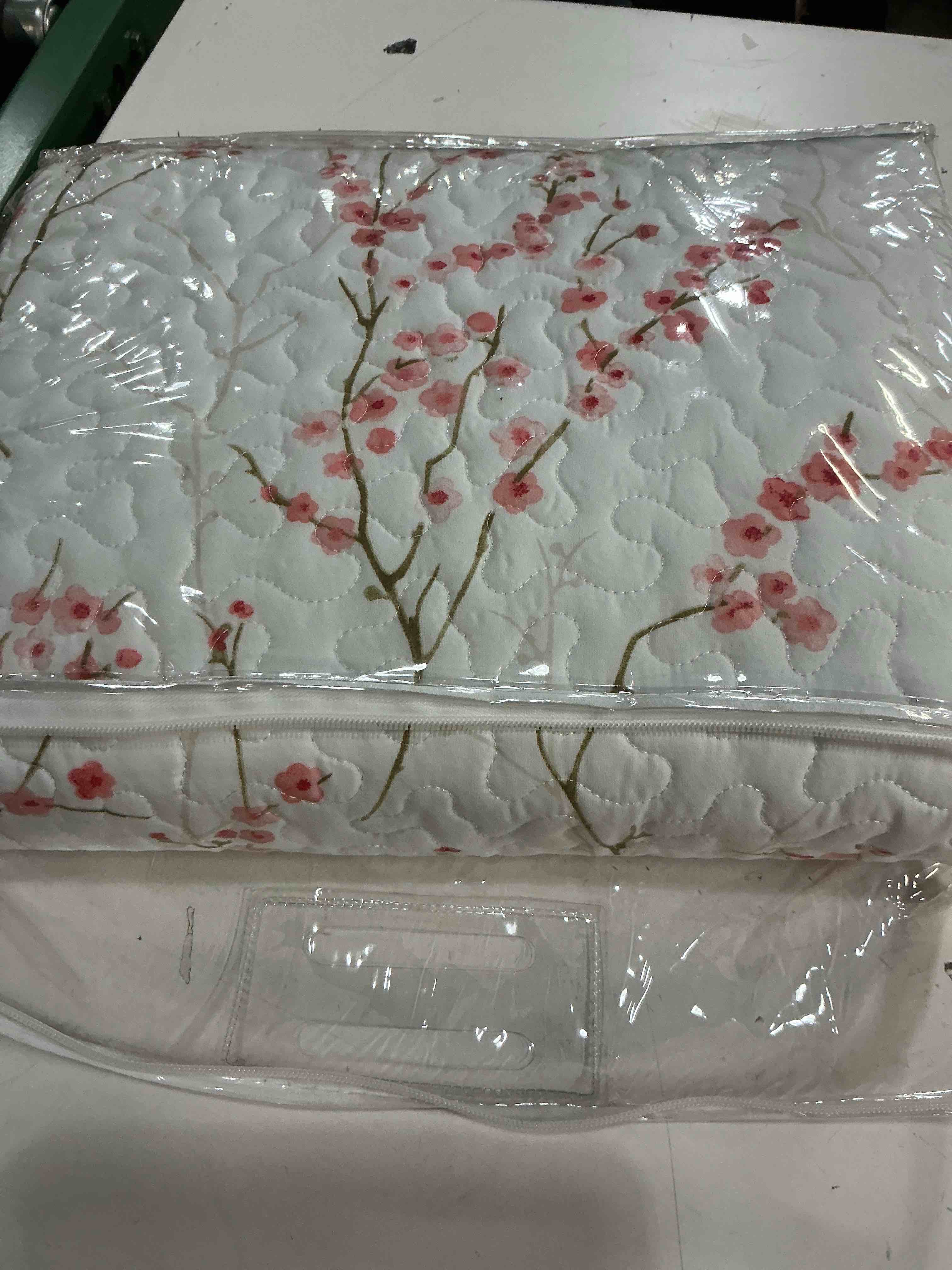 Condition photo showing Good Condition for great bay home sakura collection 2 piece quilt set with shams. reversible floral bedspread coverlet. machine washable. (twin, cherry blossoms) twin / twin xl 11 - cherry blossom