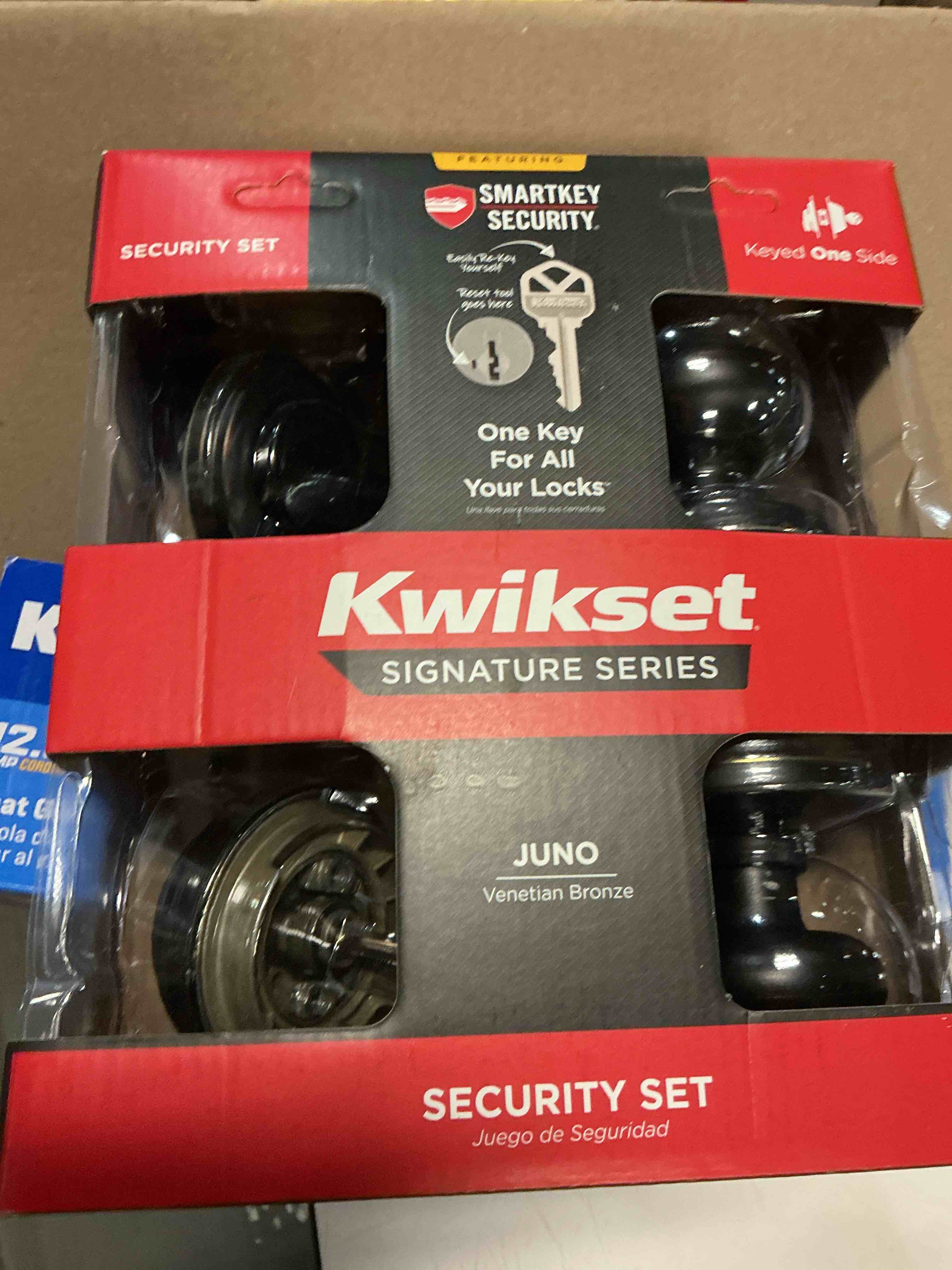 Condition photo showing Good Condition for kwikset 991 pismo keyed entry knob and single cylinder deadbolt combo pack featuring smartkey in matte black