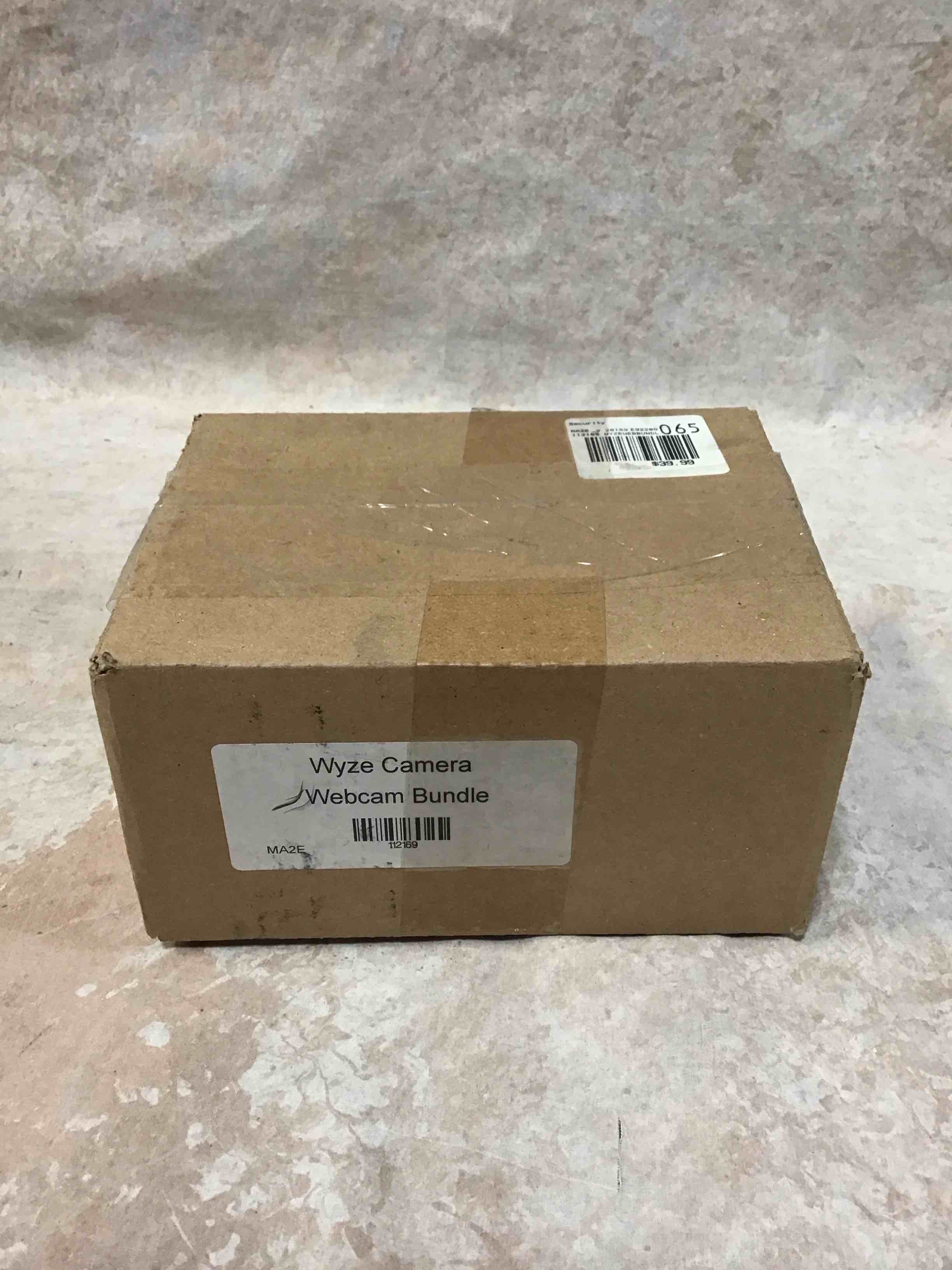 Condition photo showing Good Condition for wyze cam webcam bundle