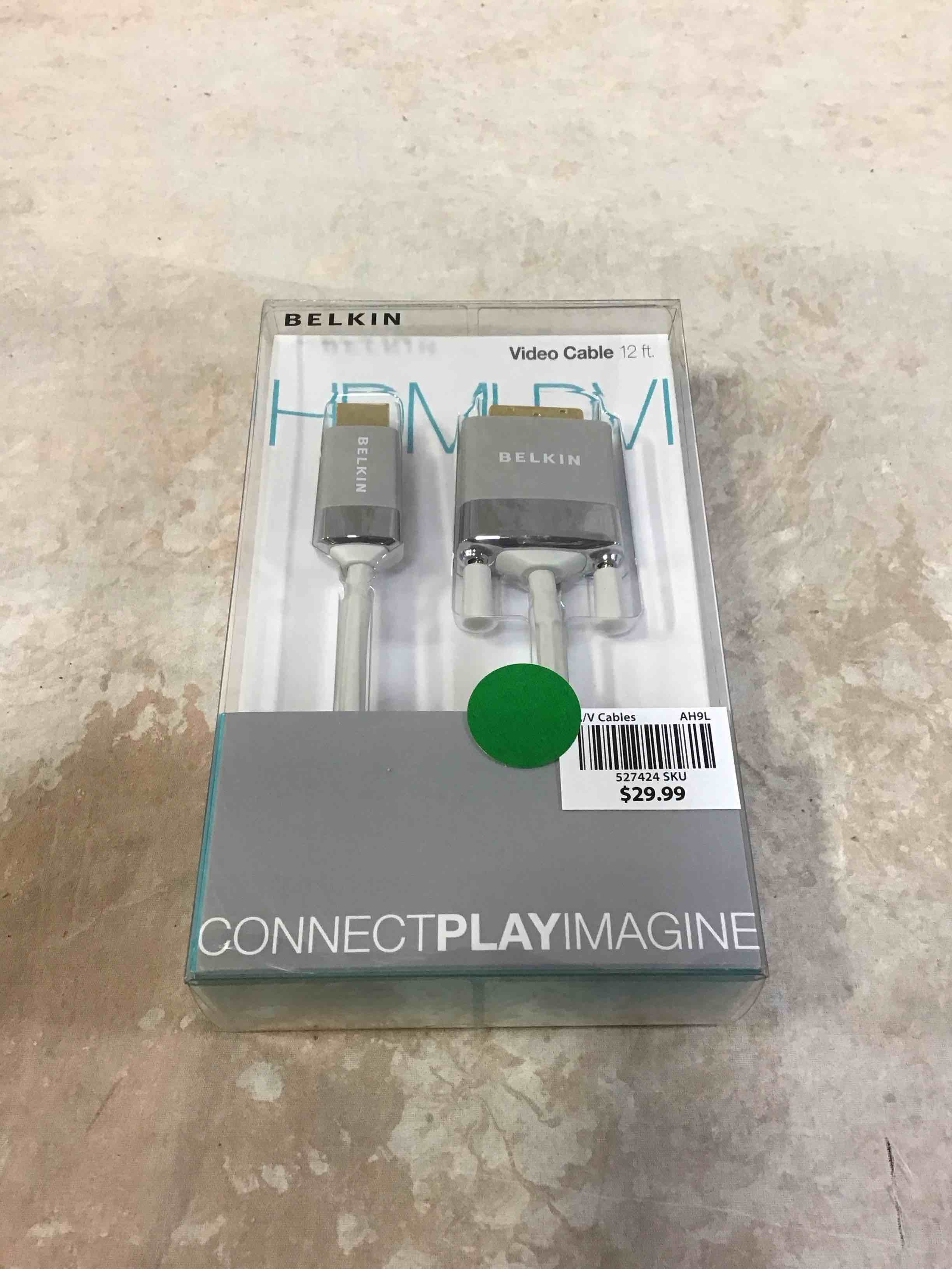 Condition photo showing New/Like New for belkin av22401-12-wht hdmi to dvi-d cable adapter