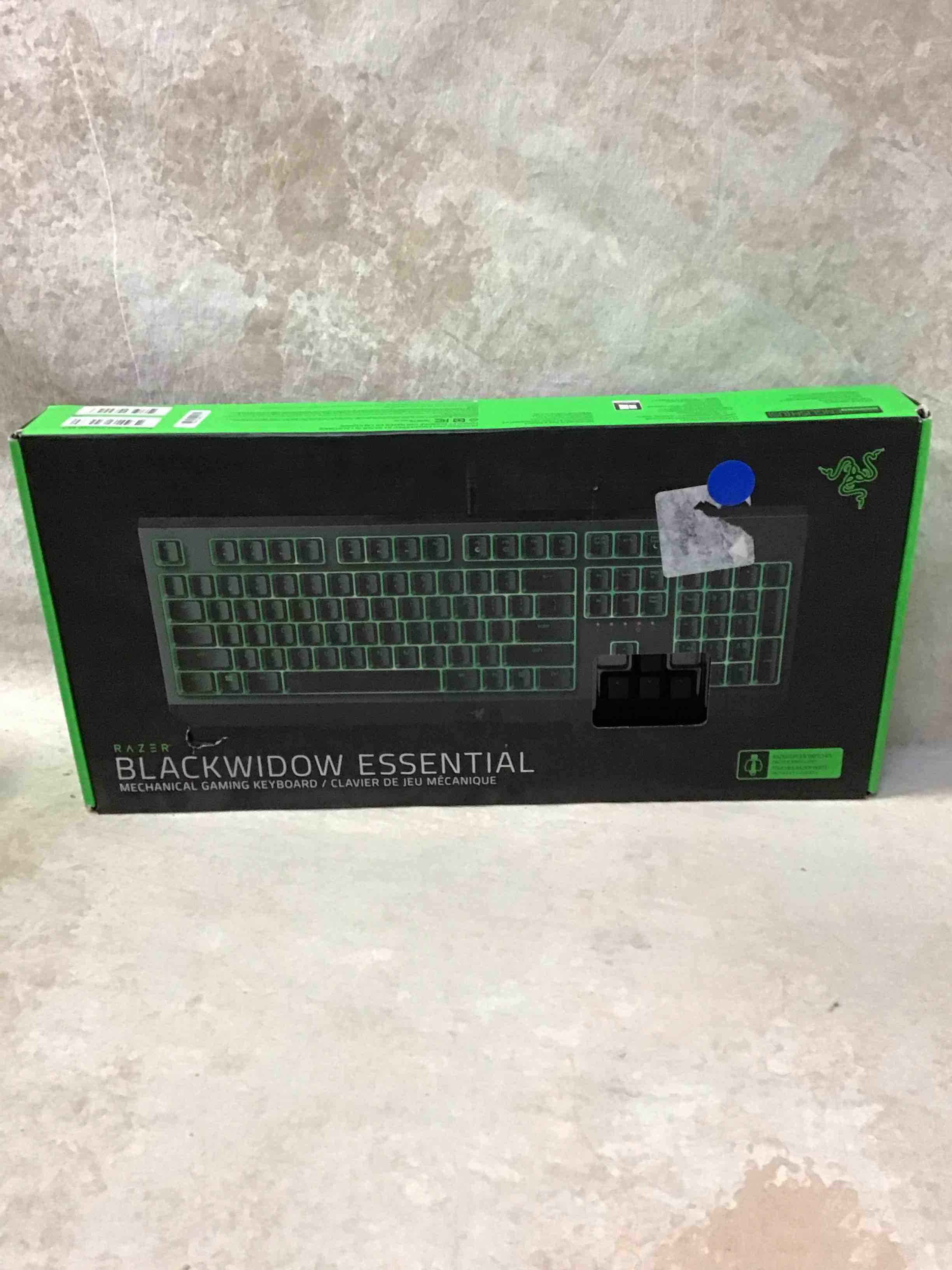 razer blackwidow essential mechanical gaming keyboard: green mechanical switches - tactile & clicky