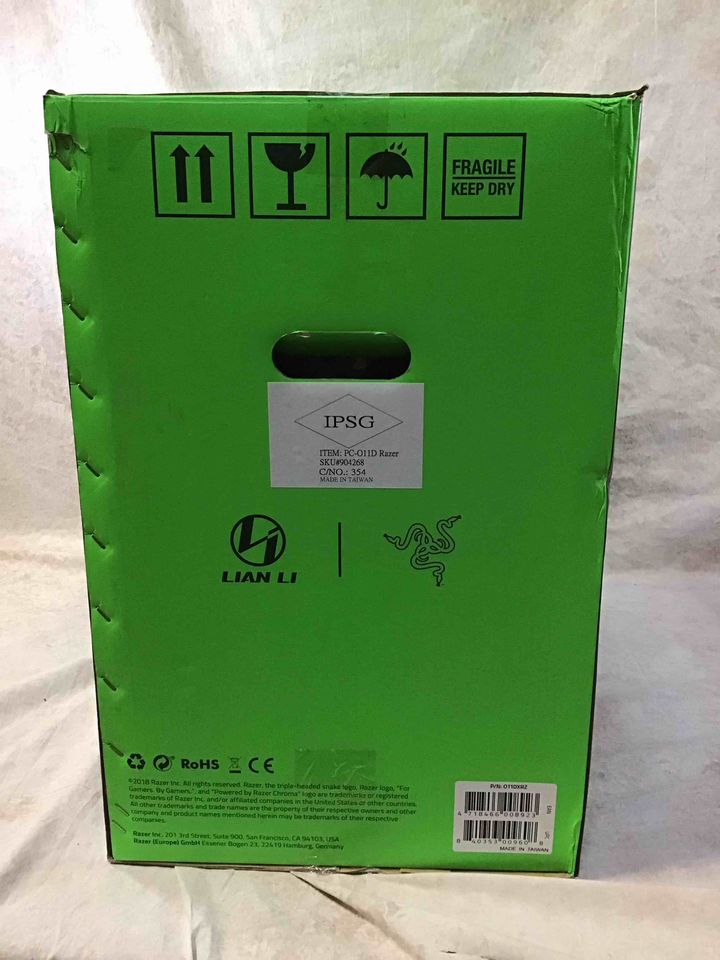 Condition photo showing As Is for lianli pc-o11drazer lian li pc-o11 dynamic razer edition no power supply atx mid tower (black)
