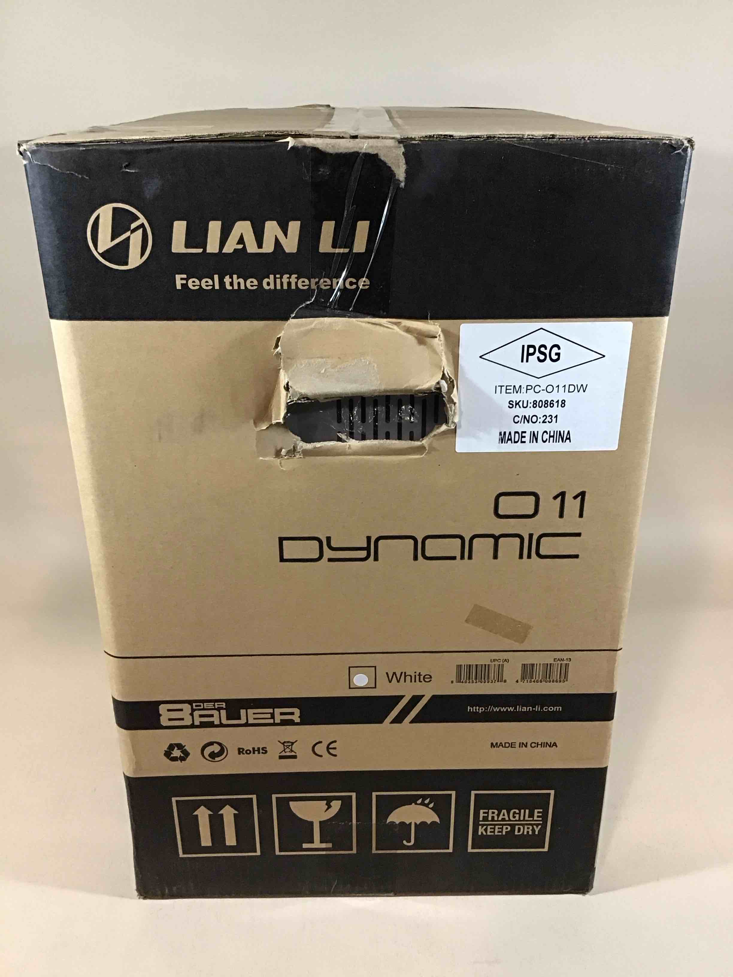 LIAN LI CASE PC-O11DW Tower White 3.5 x3 or 2.5x6 EATX/ATX 1c