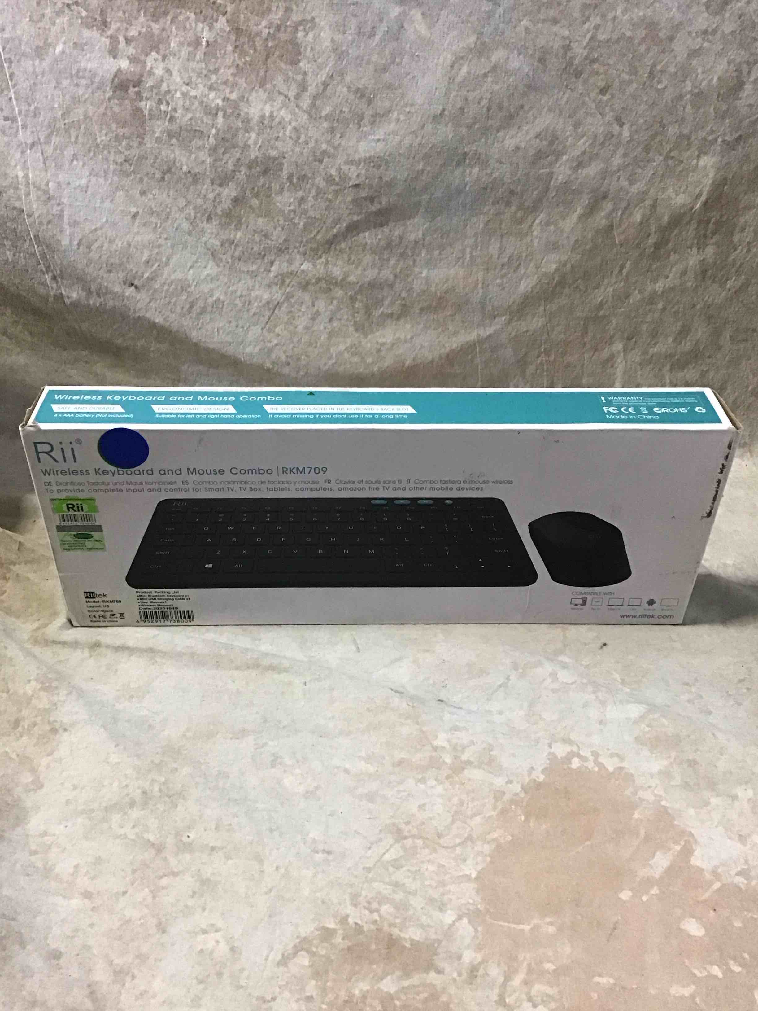 Rii Wireless Keyboard and Mouse Combo 