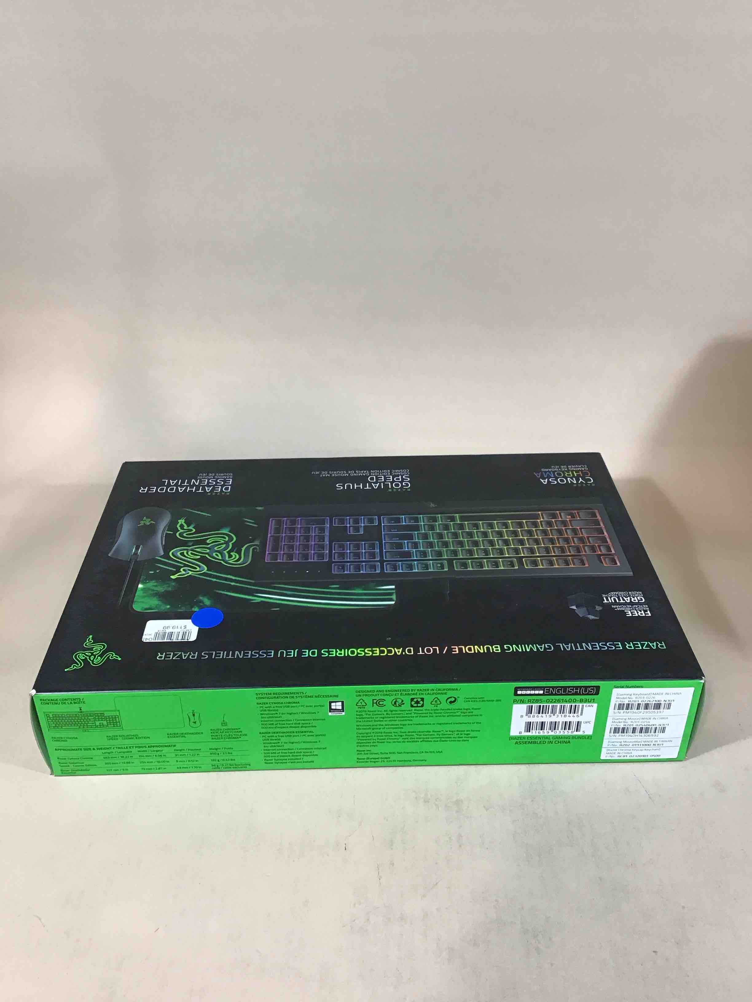 Razer 3-Piece Gaming Bundle: Cynosa Pro Keyboard, DeathAdder Mouse and Goliathus Speed Mouse Pad