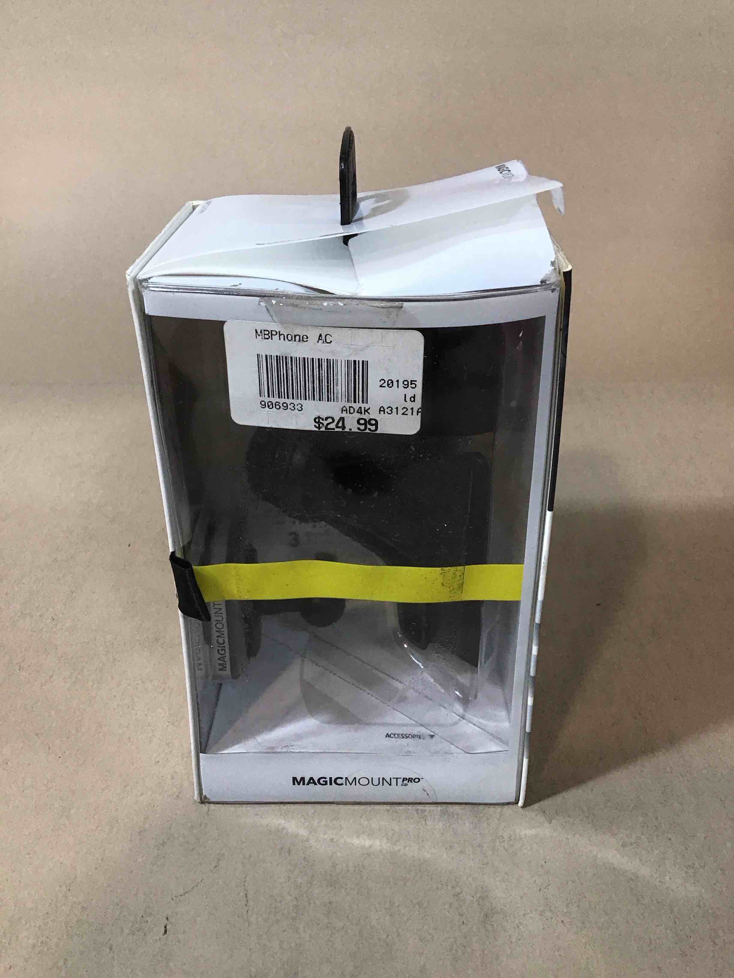 https://s3.amazonaws.com/lotting-images-prod/bidfta/PNK4913280_1778165382503.jpeg