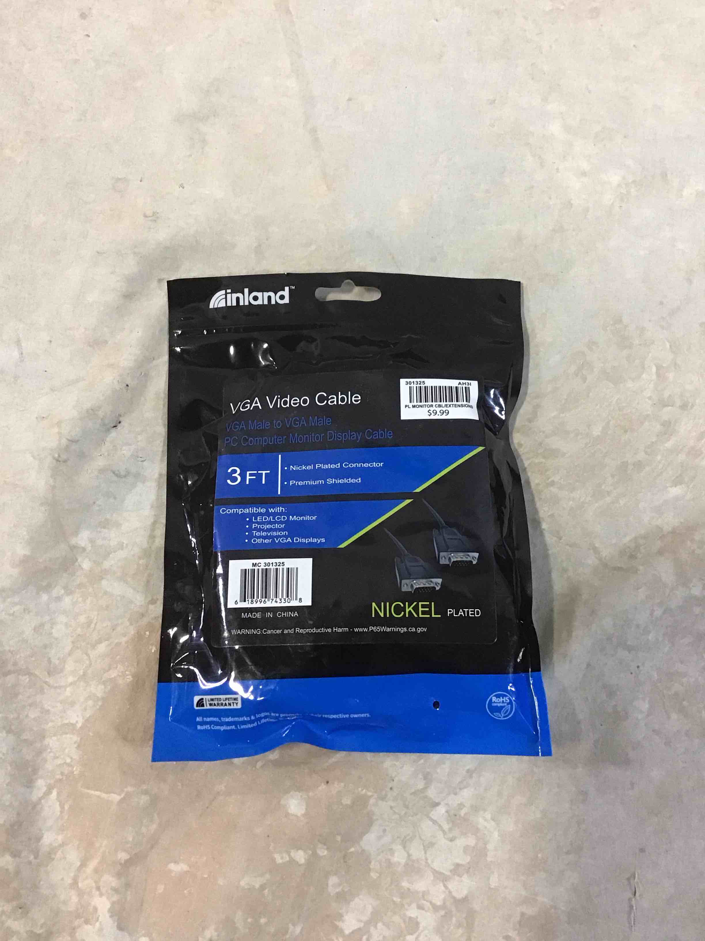 inland vga male to vga male cable 3ft - black