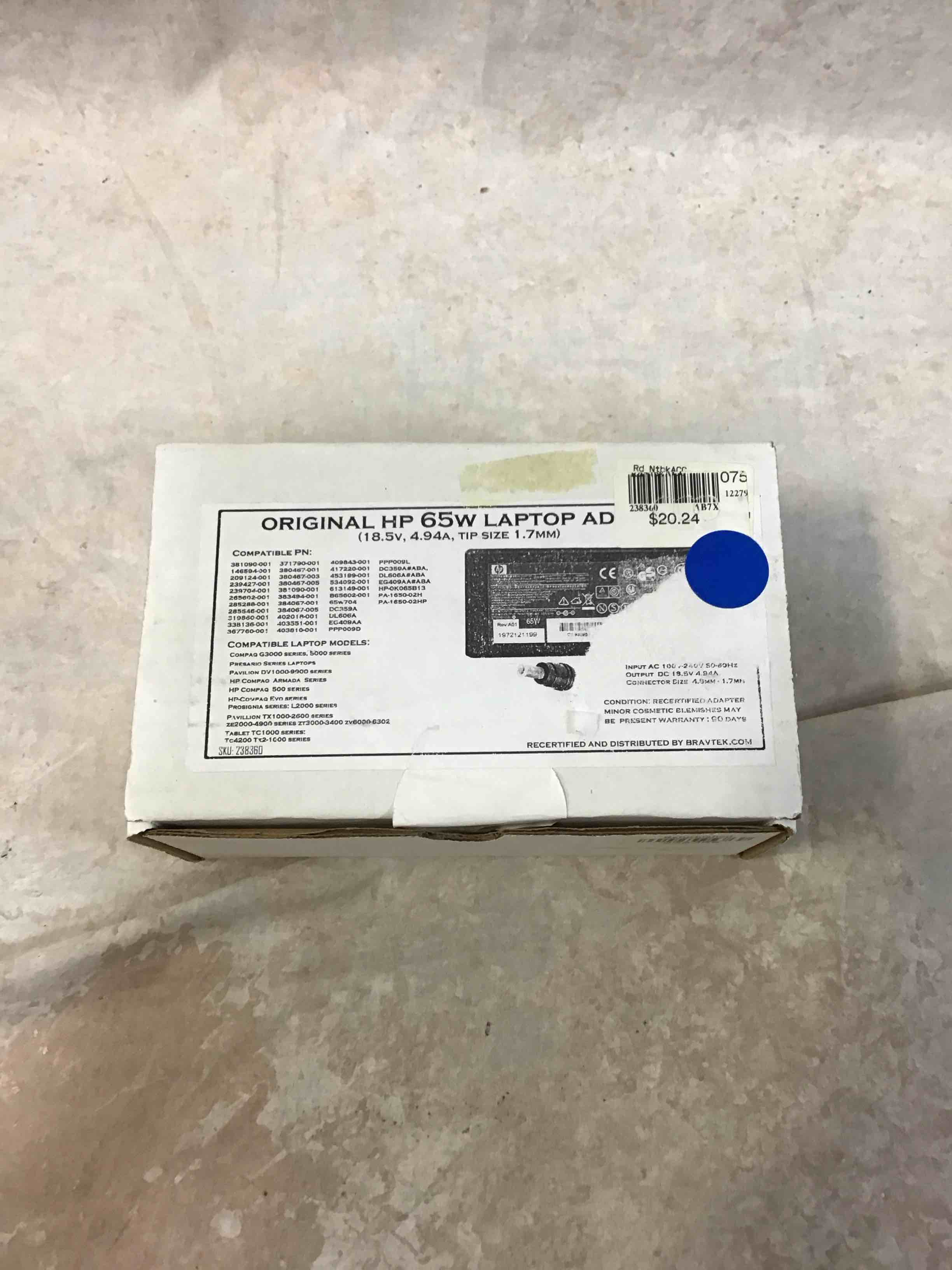 original hp 65w laptop adapter