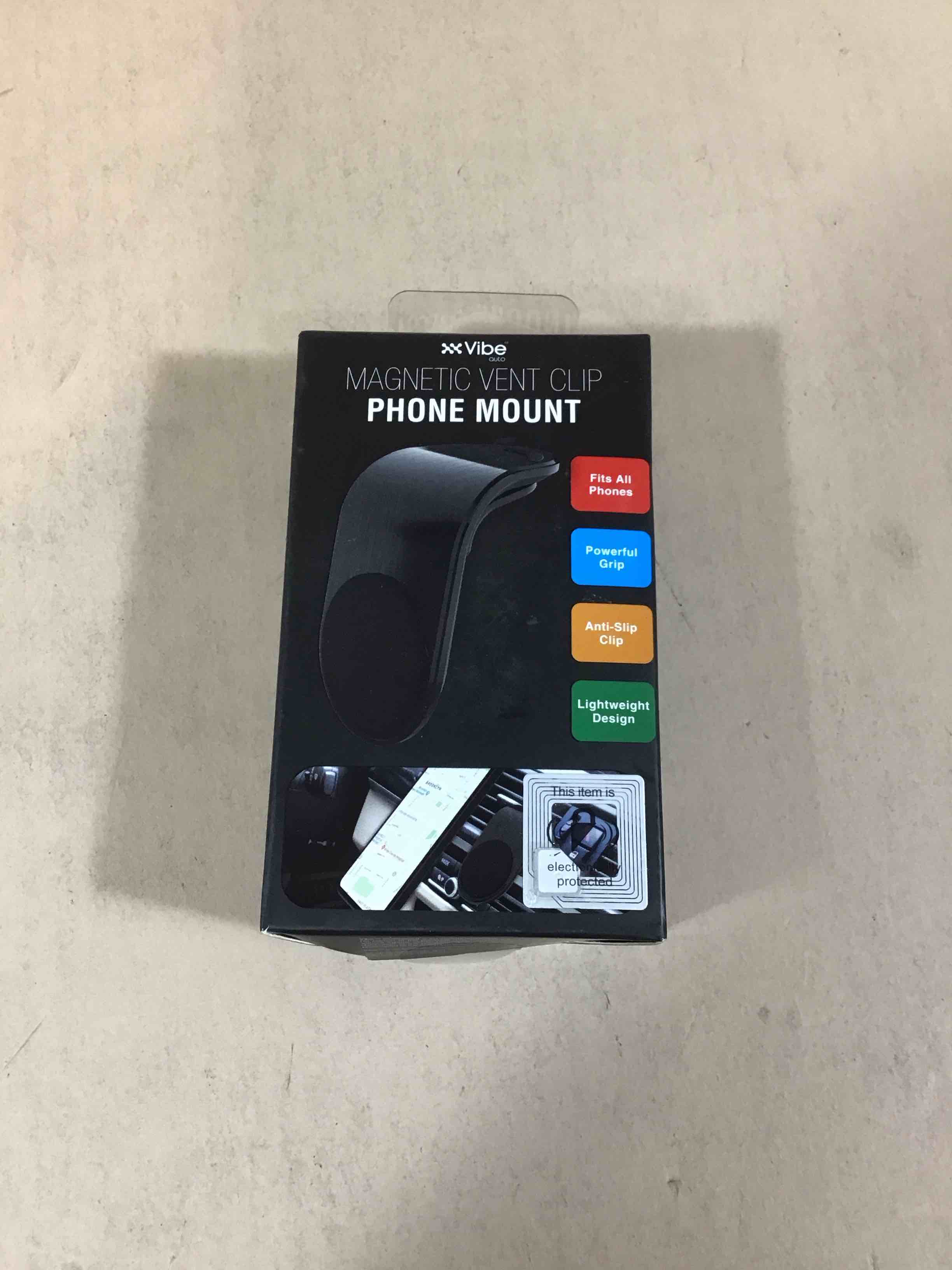 Condition photo showing Good Condition for magnetic phone vent clip