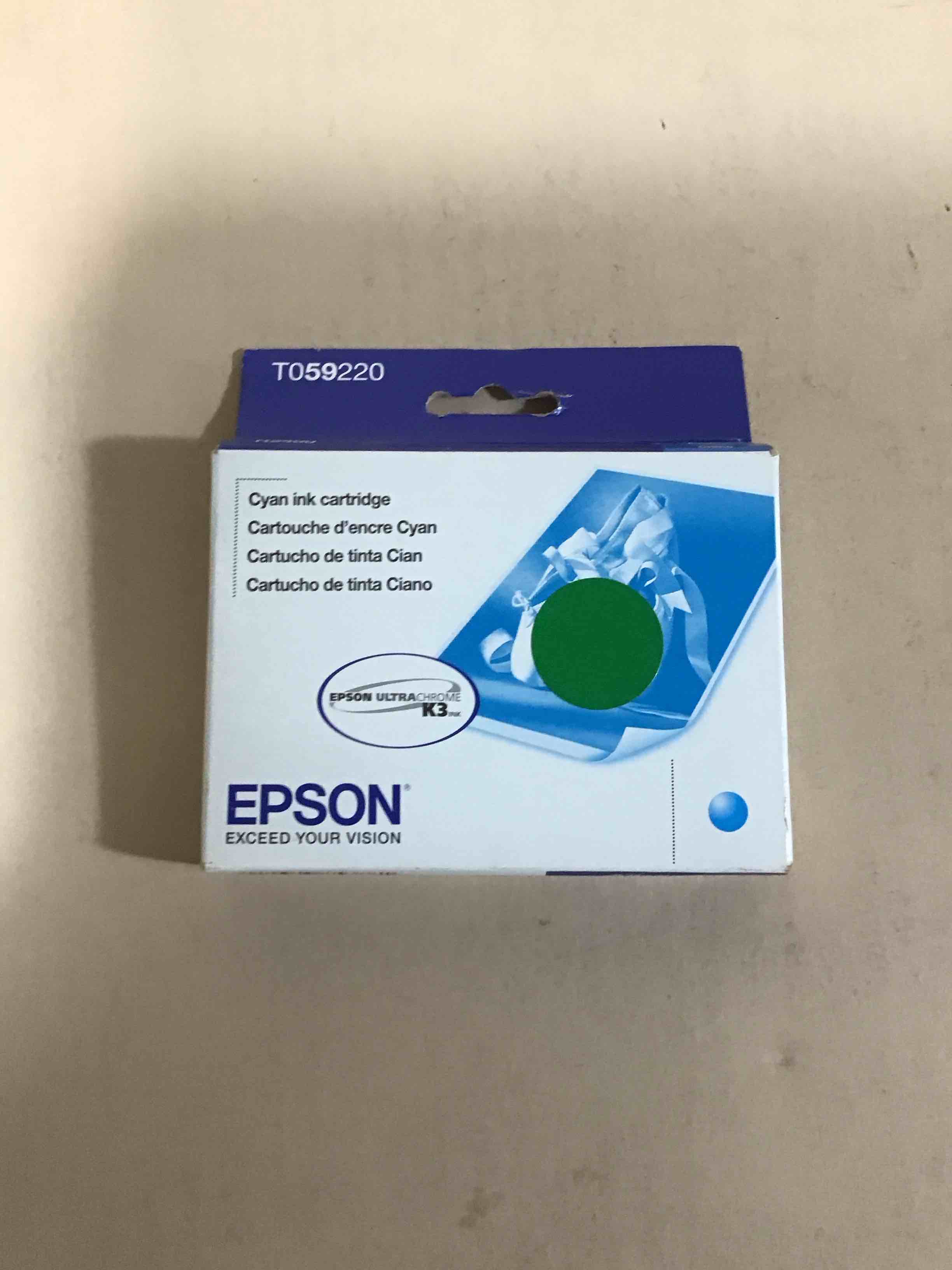 https://s3.amazonaws.com/lotting-images-prod/bidfta/PNK4913546_1778615985797.jpeg