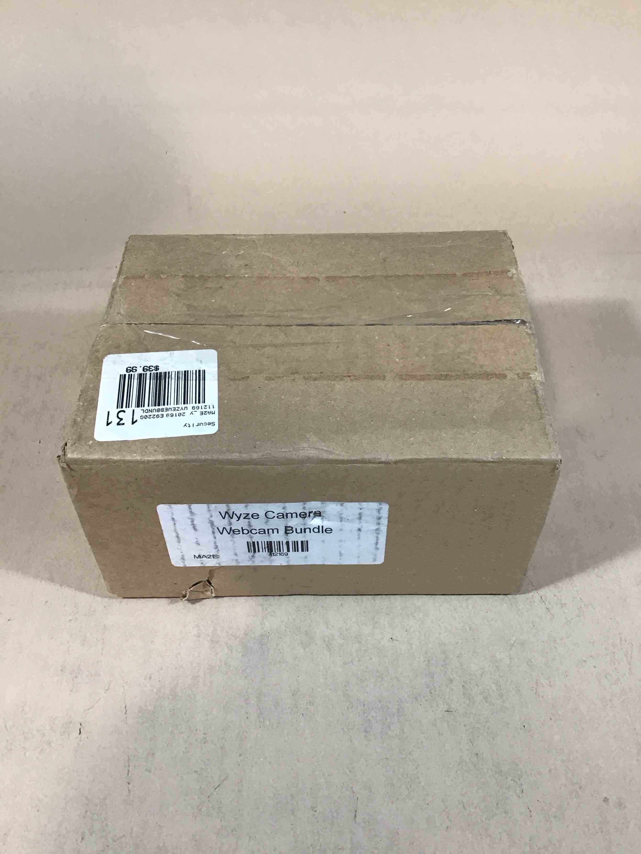 https://s3.amazonaws.com/lotting-images-prod/bidfta/PNK4913778_1779994853757.jpeg