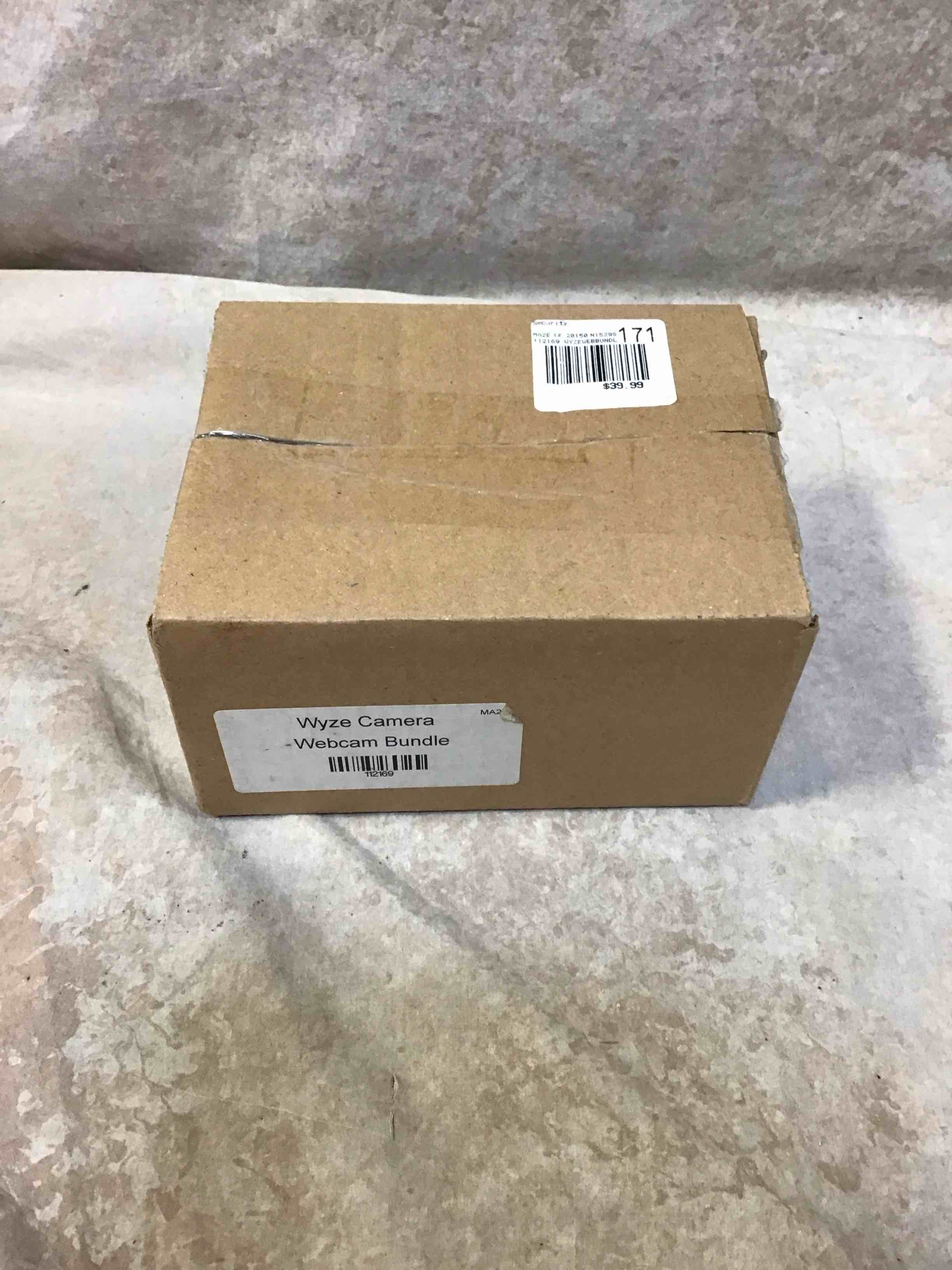https://s3.amazonaws.com/lotting-images-prod/bidfta/PNK4913806_1780076813611.jpeg