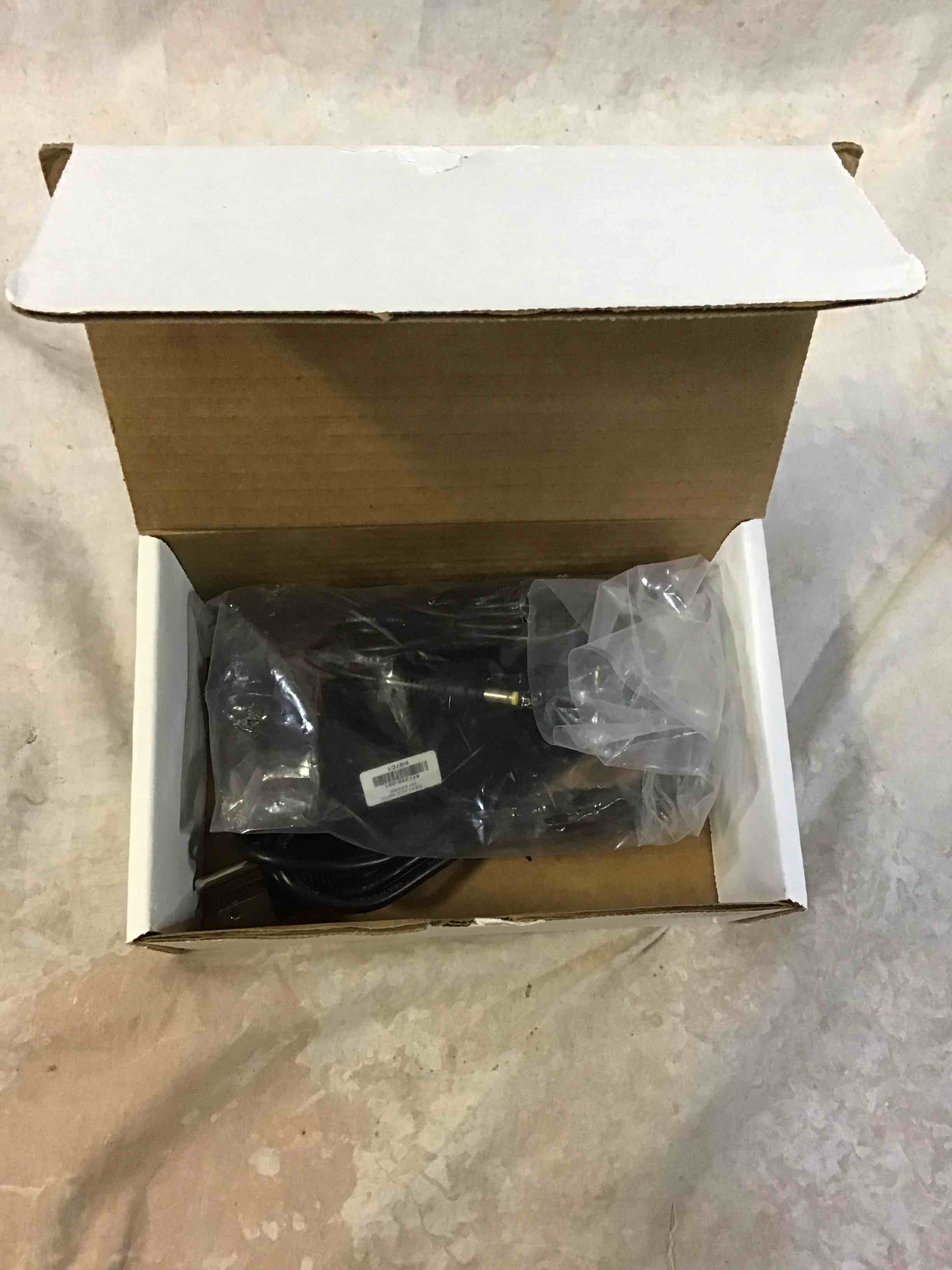 Condition photo showing Good Condition for original hp 65w laptop adapter