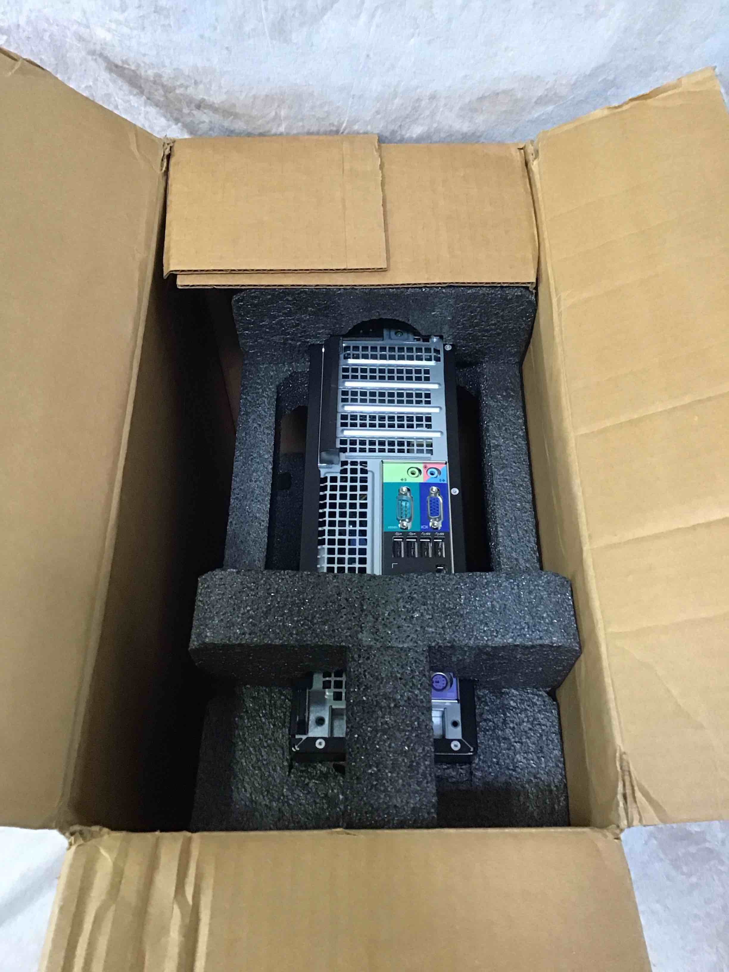 Condition photo showing Good Condition for dell optiplex 7010 pc