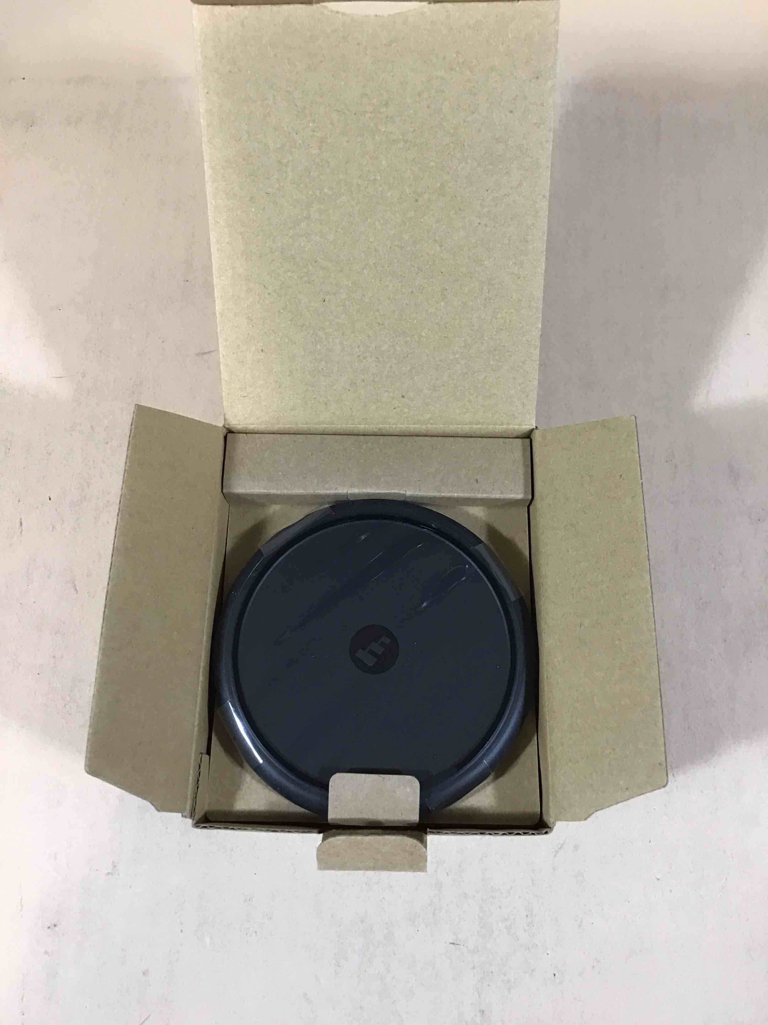 Condition photo showing Good Condition for mophie charging base