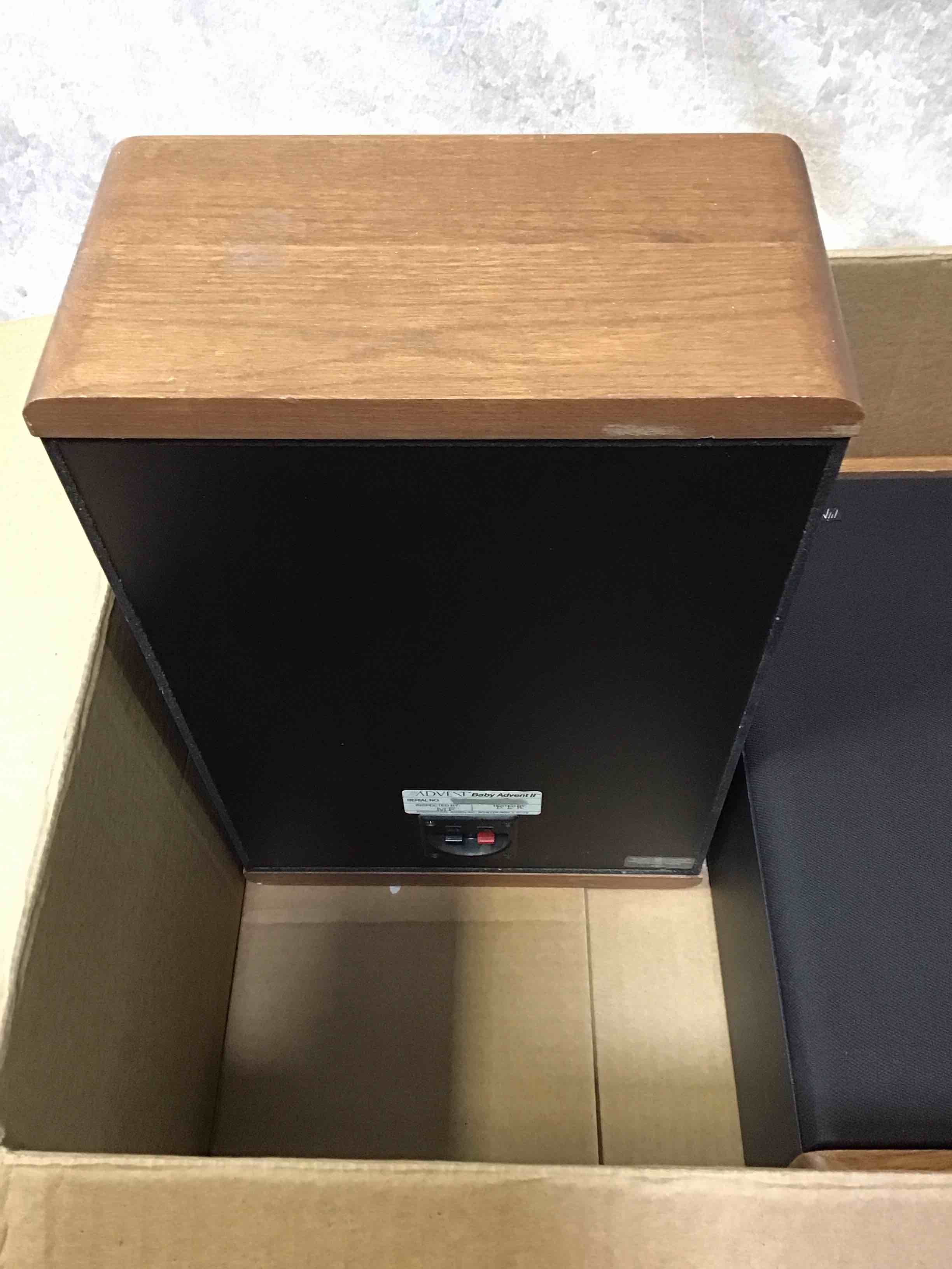 Condition photo showing Good Condition for advent home speakers 