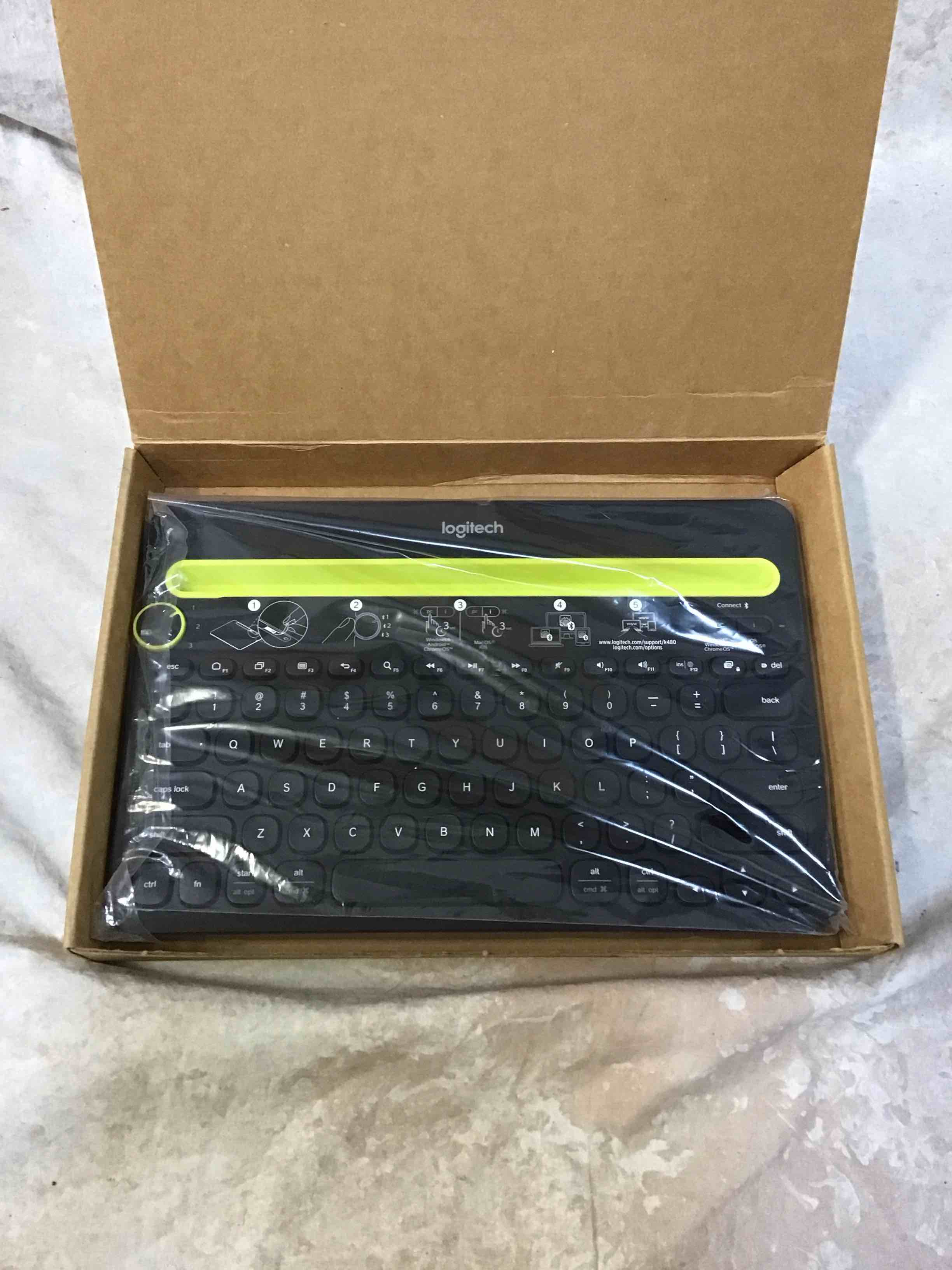 Condition photo showing Good Condition for logitech bluetooth keyboard k480