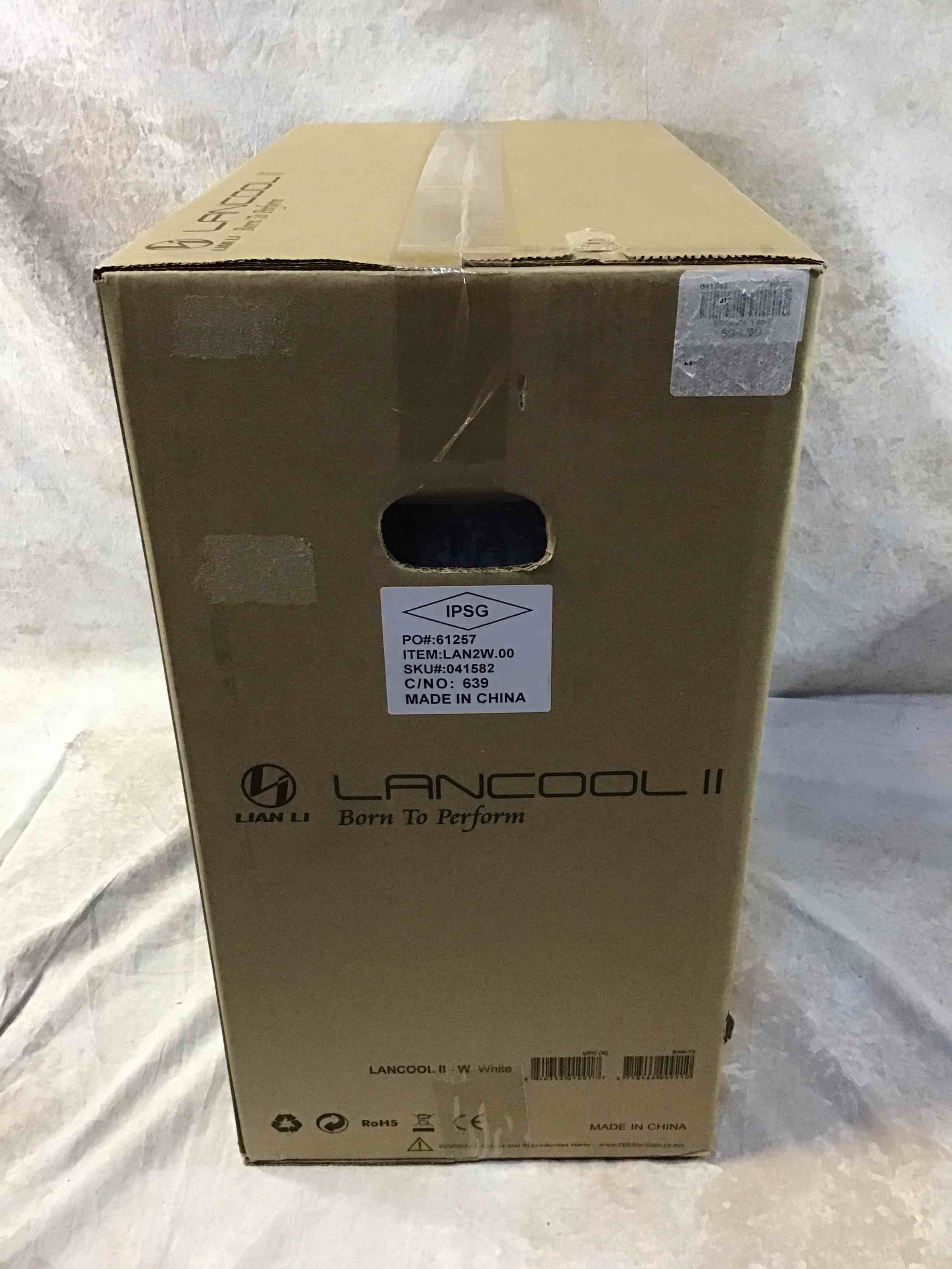 lancool ii - w - tower - extended atx - windowed side panel (tempered glass) - no power supply - white - usb/audio