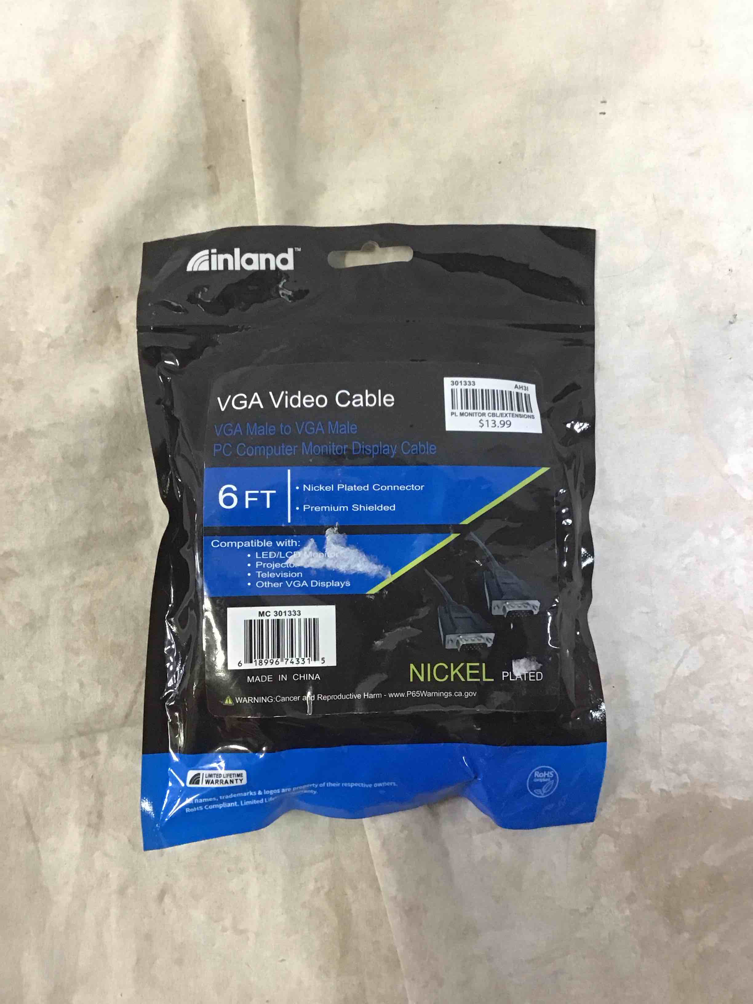 inland vga male to vga male cable 6 ft. - black