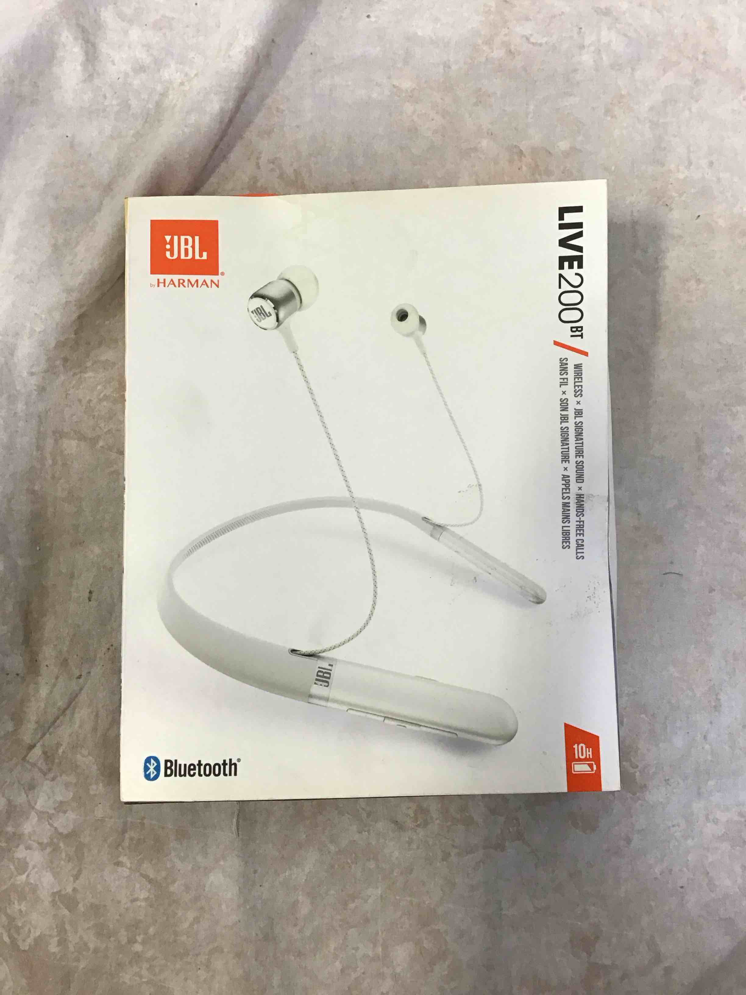 jbl live 200bt wireless in-ear neckband headphones