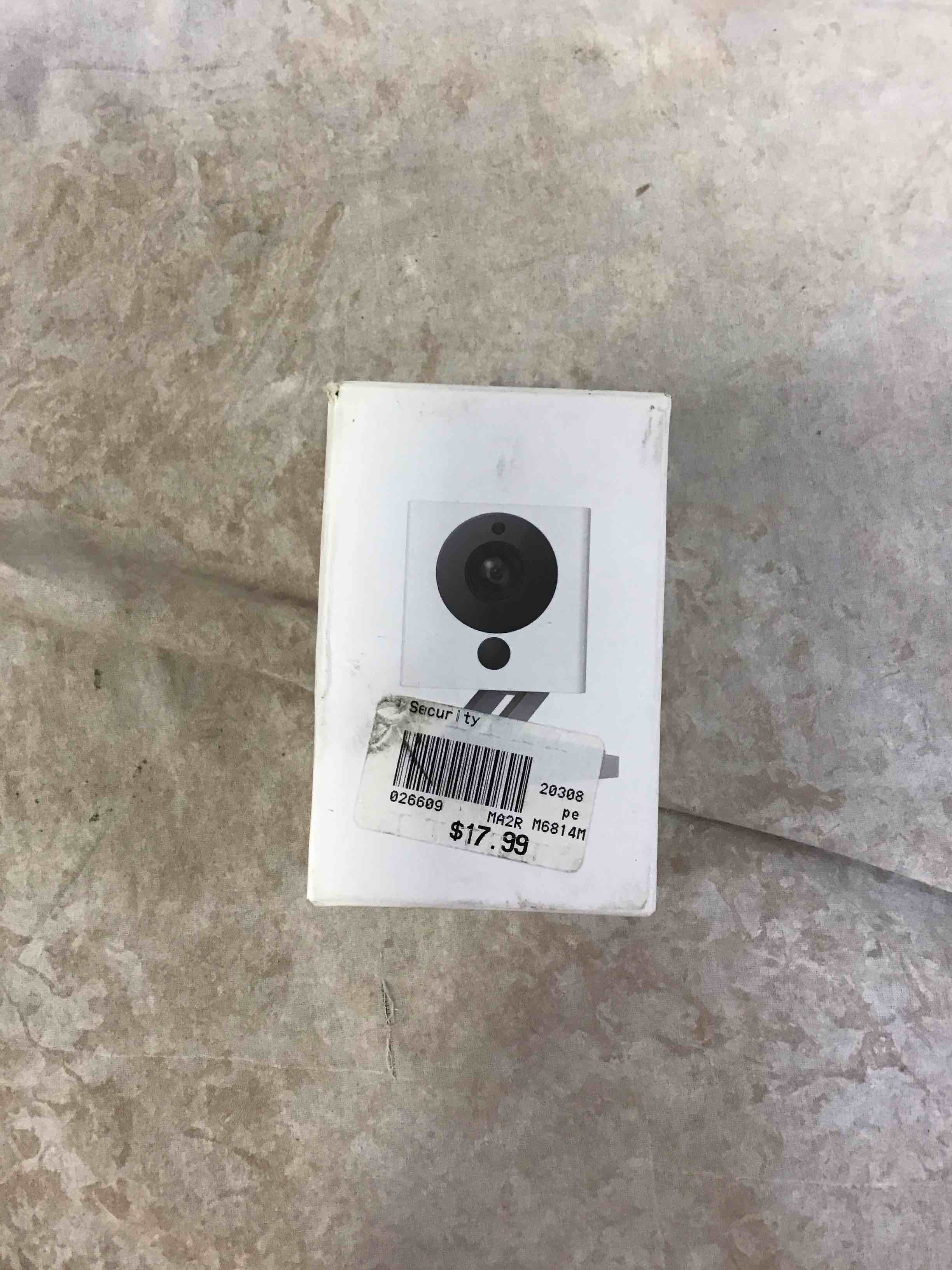 Condition photo showing Good Condition for wyze cam 