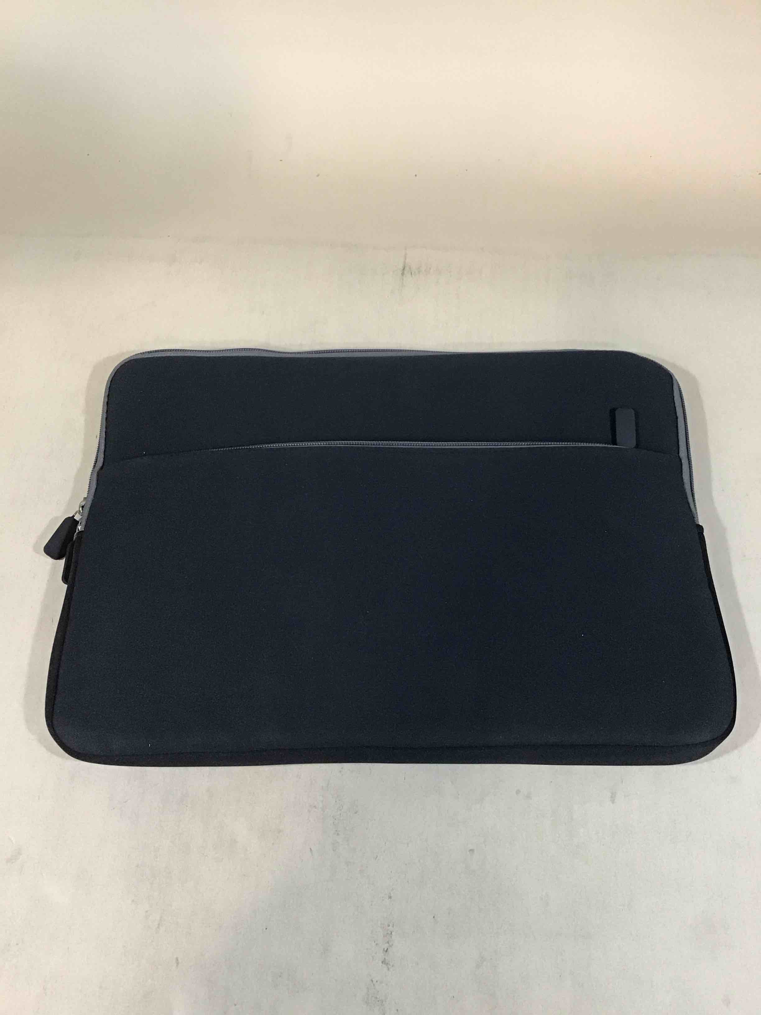 laptop sleeve