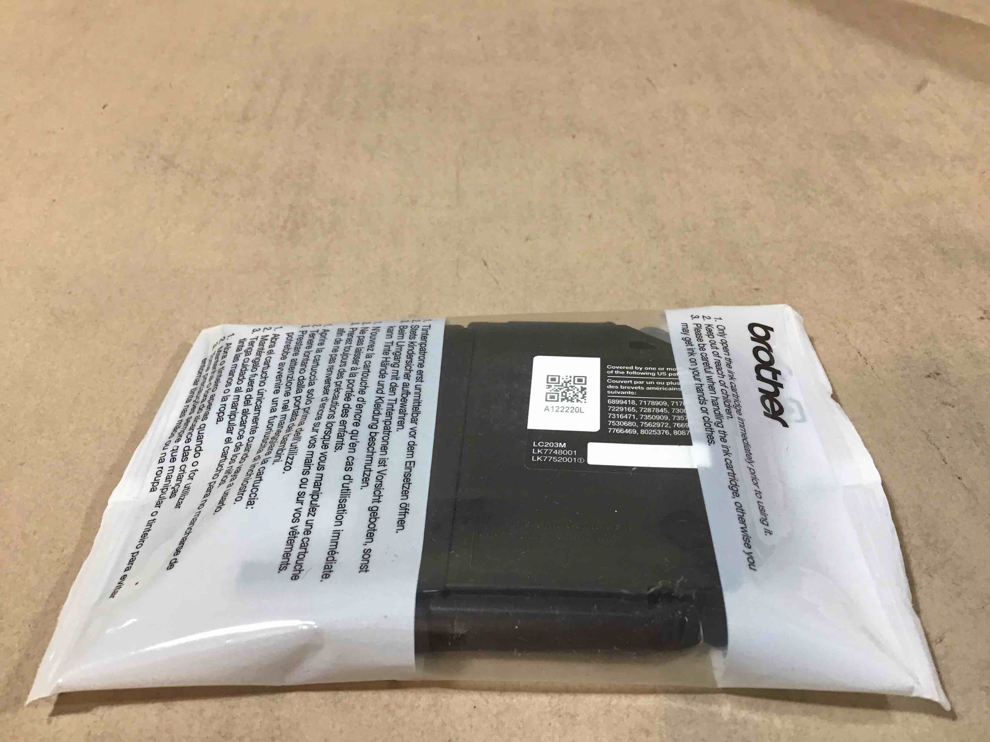 brother lc203m magenta inkjet cartridge