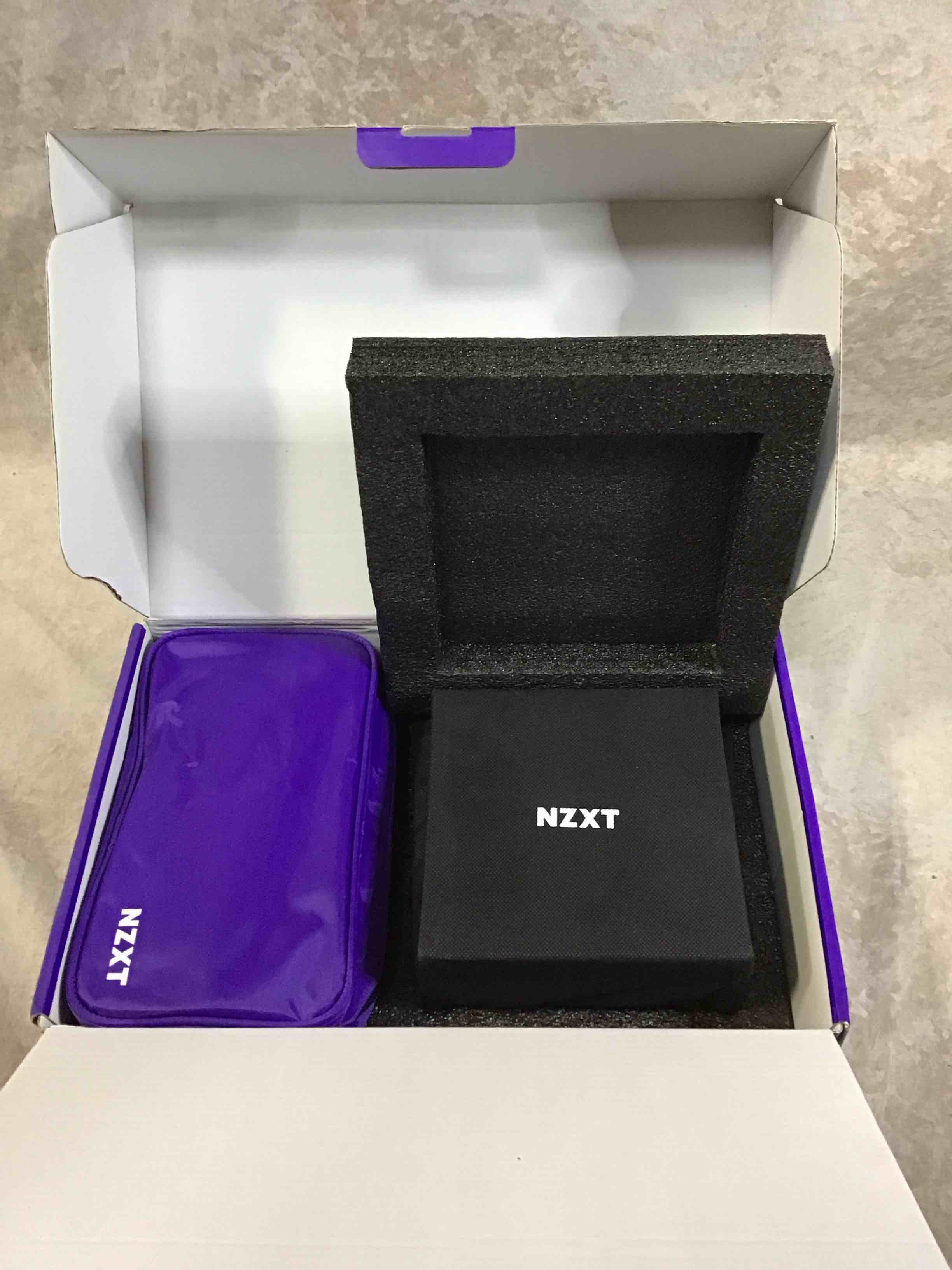 Condition photo showing Good Condition for nzxt c850 atx gaming power supply - black