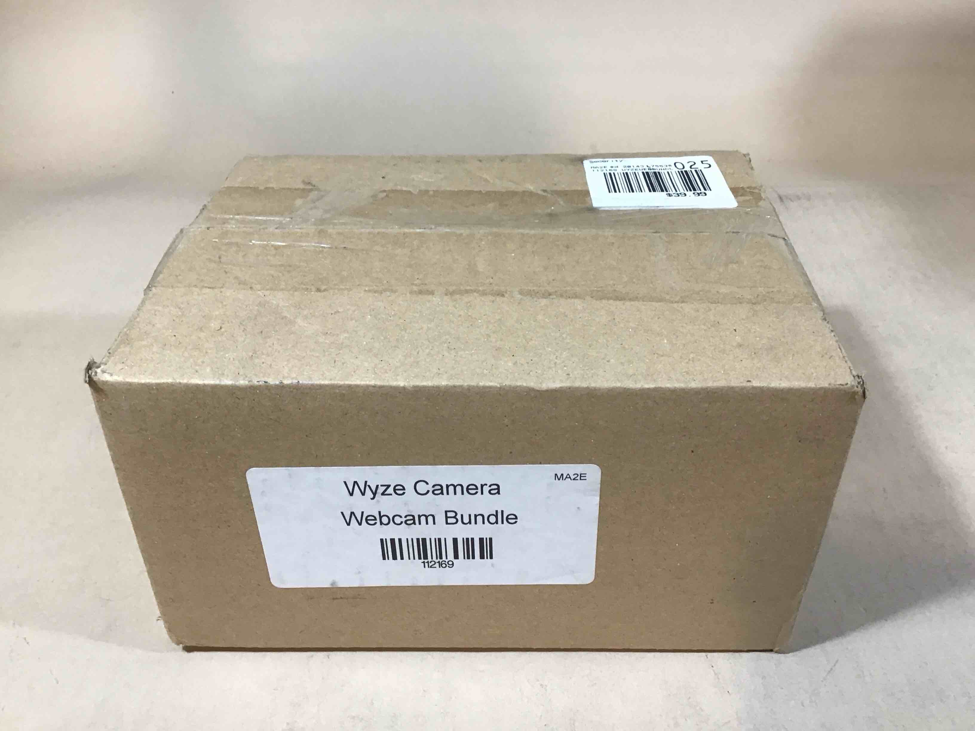Condition photo showing Good Condition for wyze camera bundle