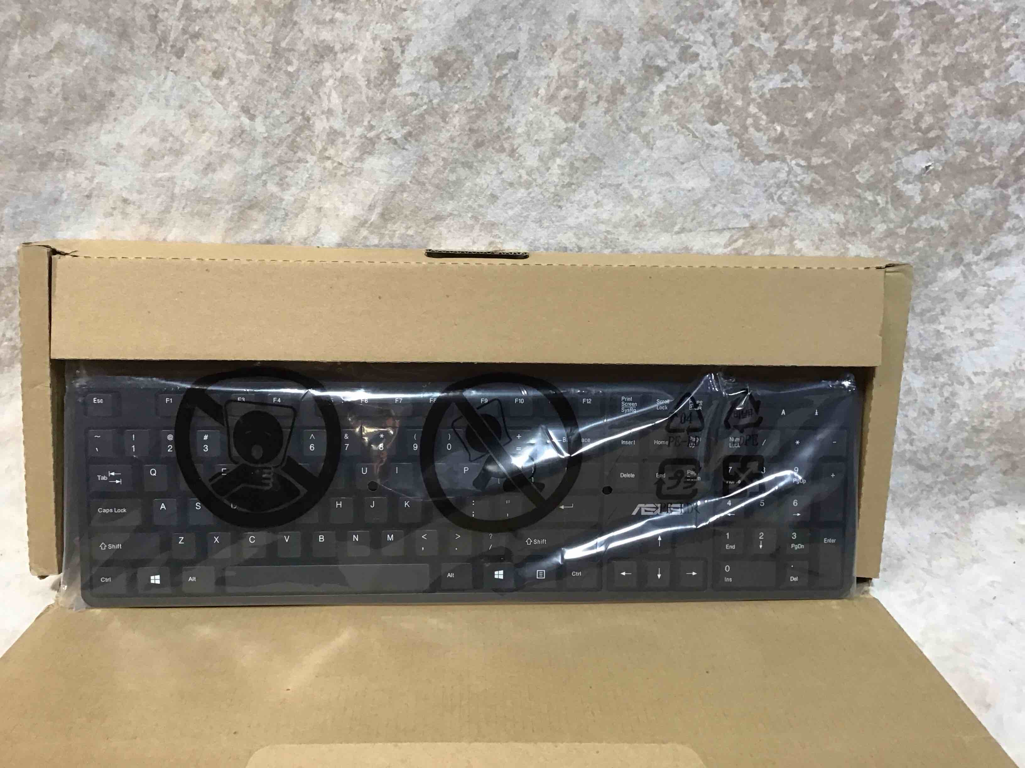 Condition photo showing New/Like New for asus k49 usb wired keyboard 