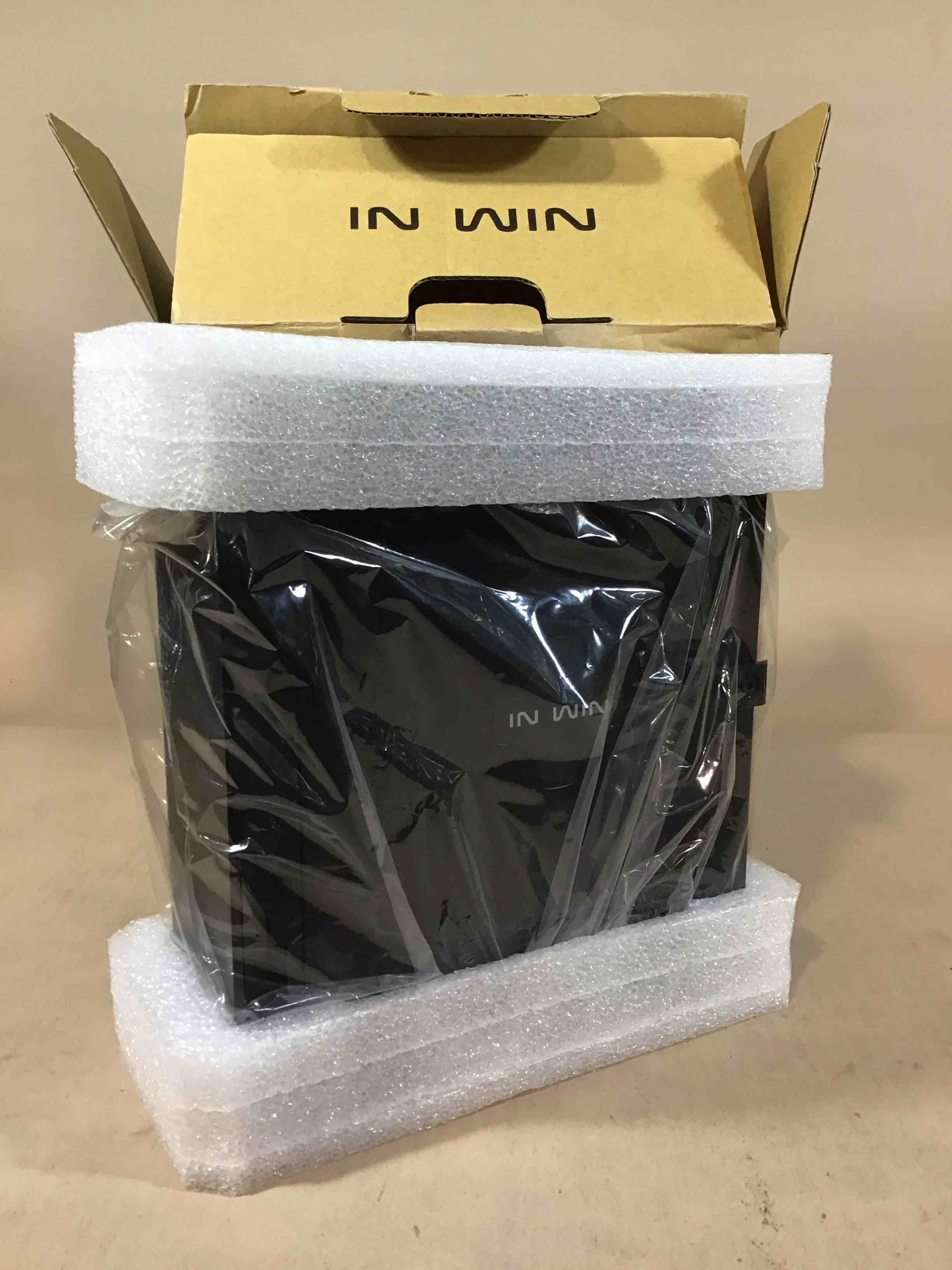 Condition photo showing New/Like New for in win chopin mini-itx