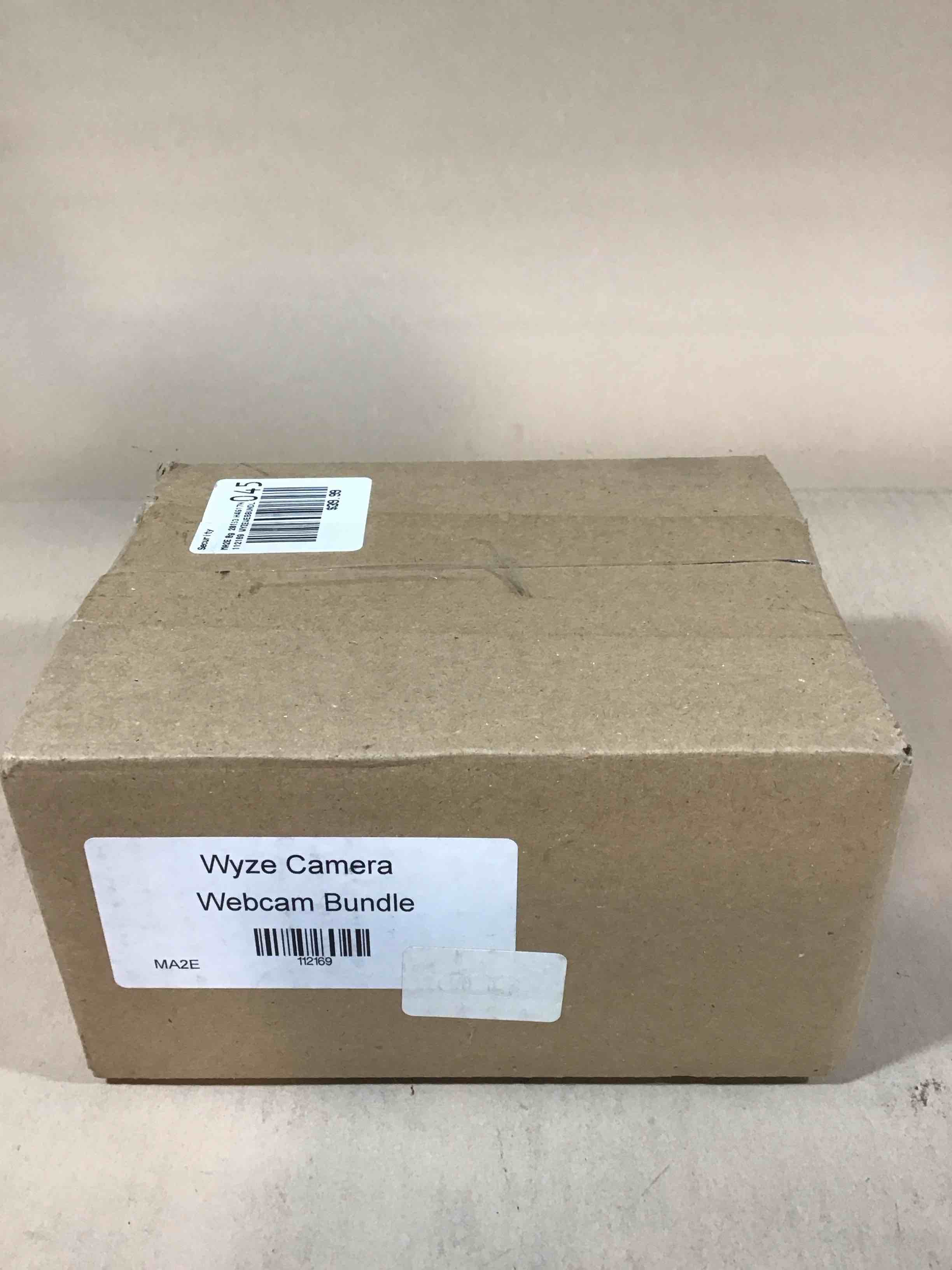 Condition photo showing Good Condition for wyze camera bundle