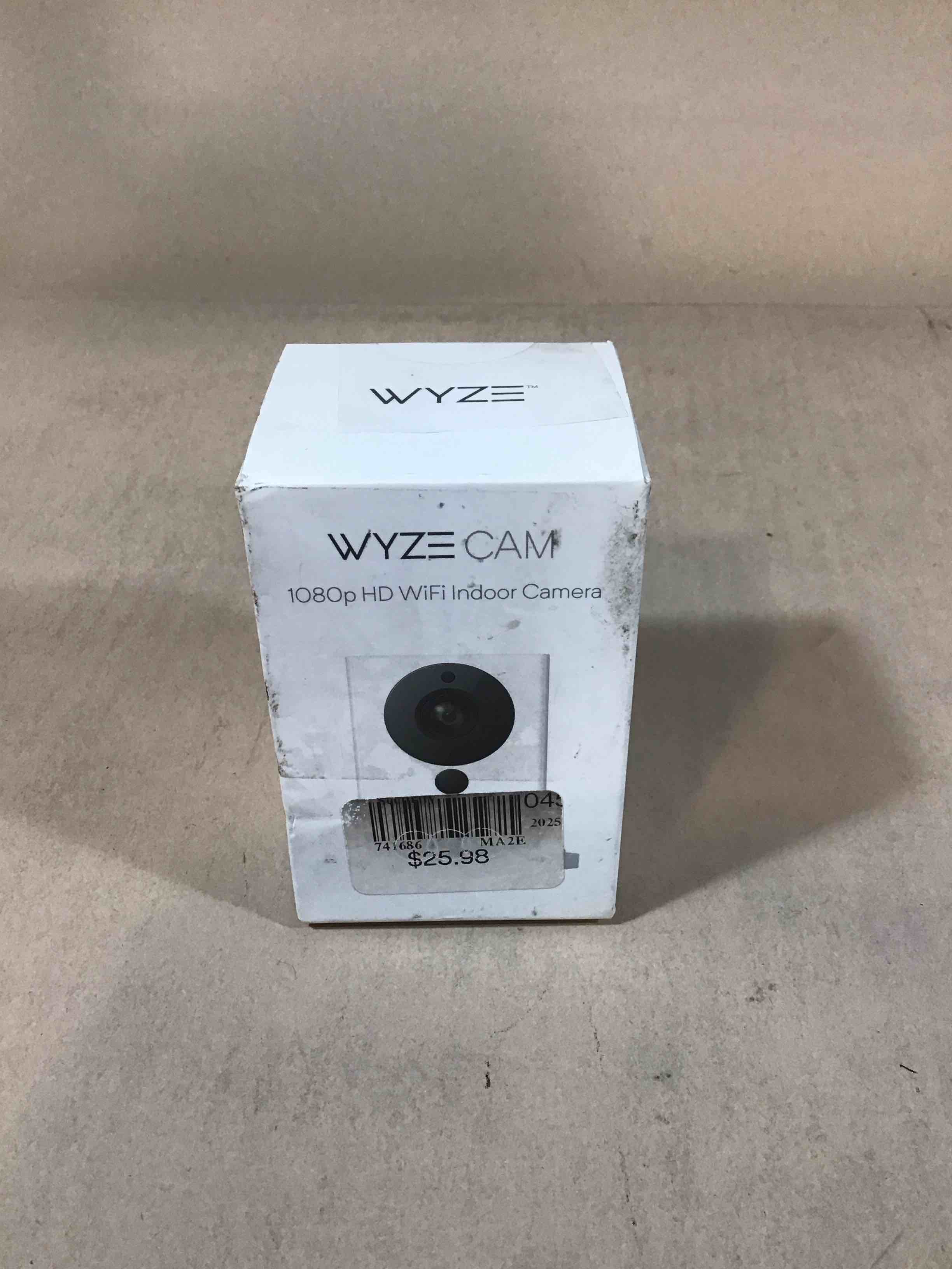 Condition photo showing Good Condition for wyze cam 1080p hd indoor wireless smart home security camera with night vision, 2-way audio, works with alexa & the google assistant, one pack, white