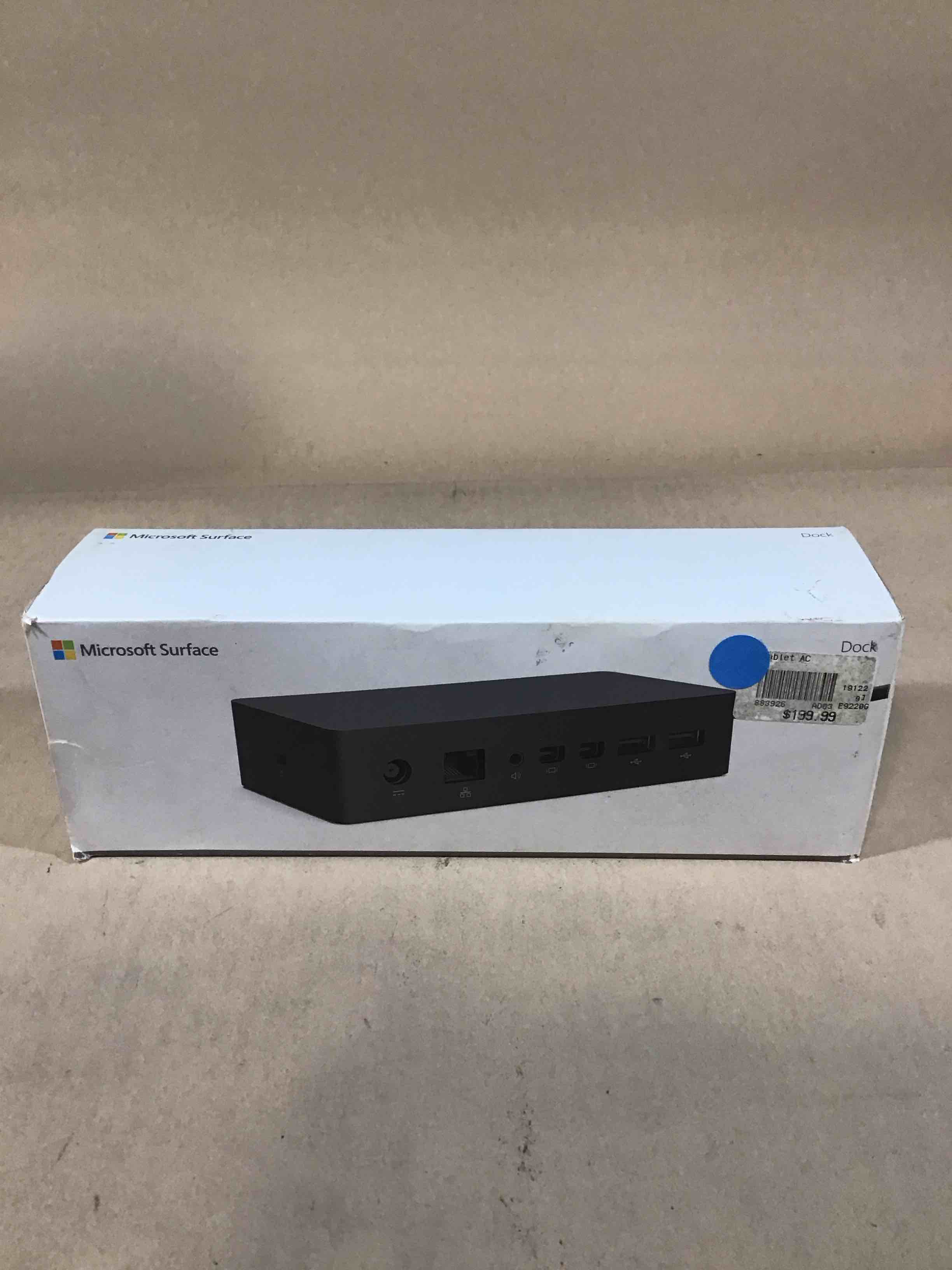 Condition photo showing Good Condition for microsoft tablet surface dock pd9-00003