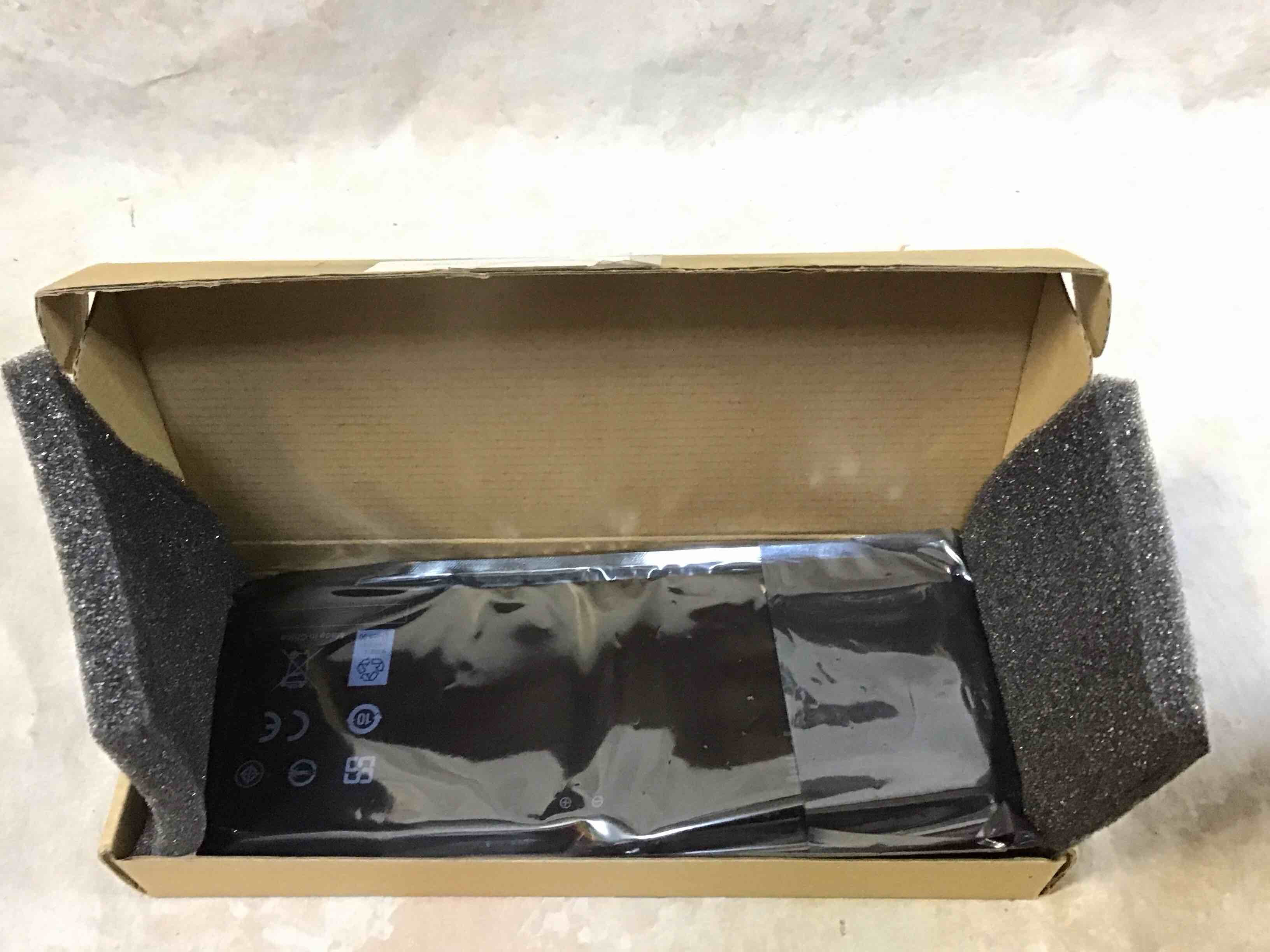 Condition photo showing Good Condition for acer laptop battery 