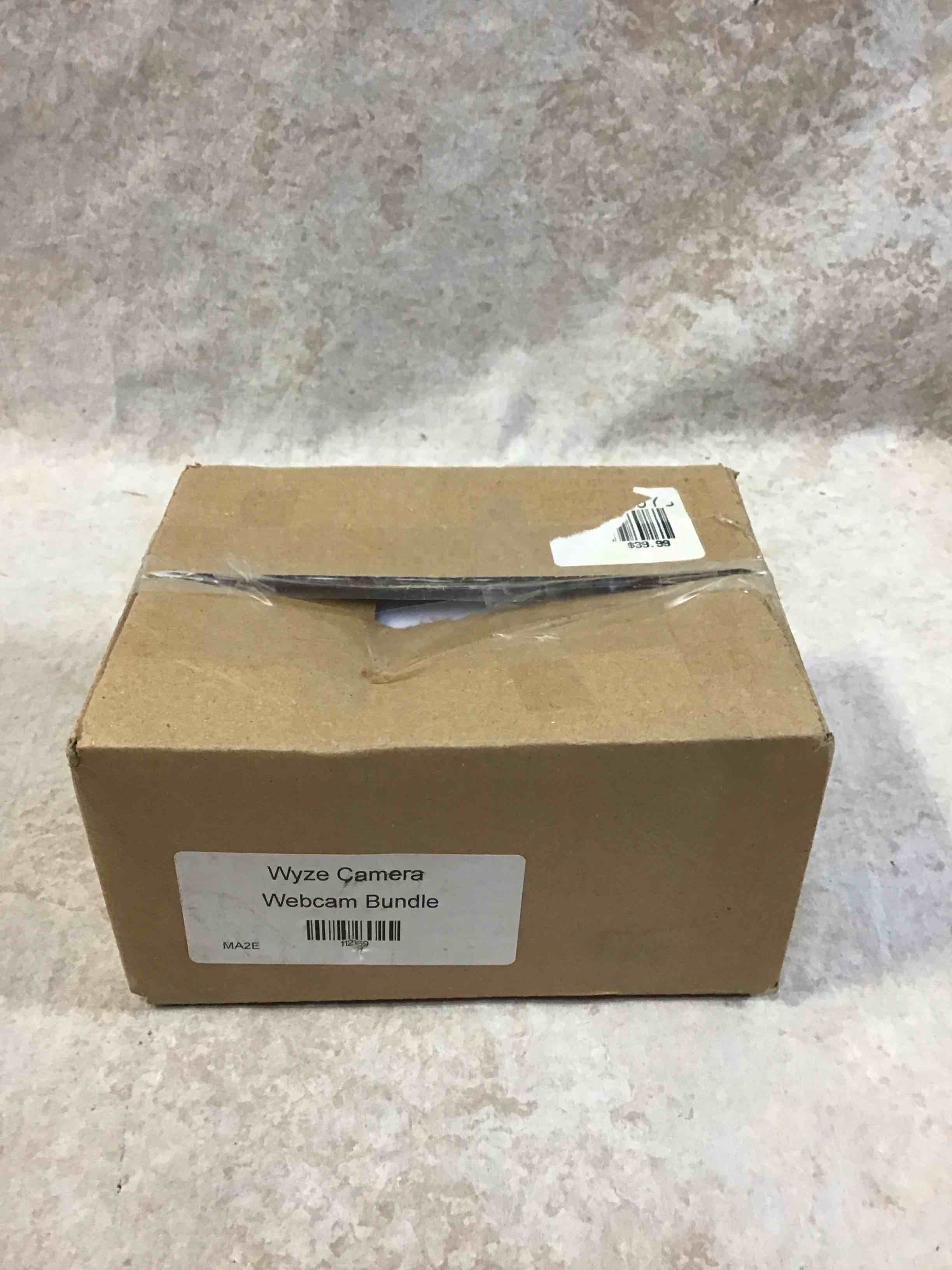 Condition photo showing Good Condition for wyze camera bundle 