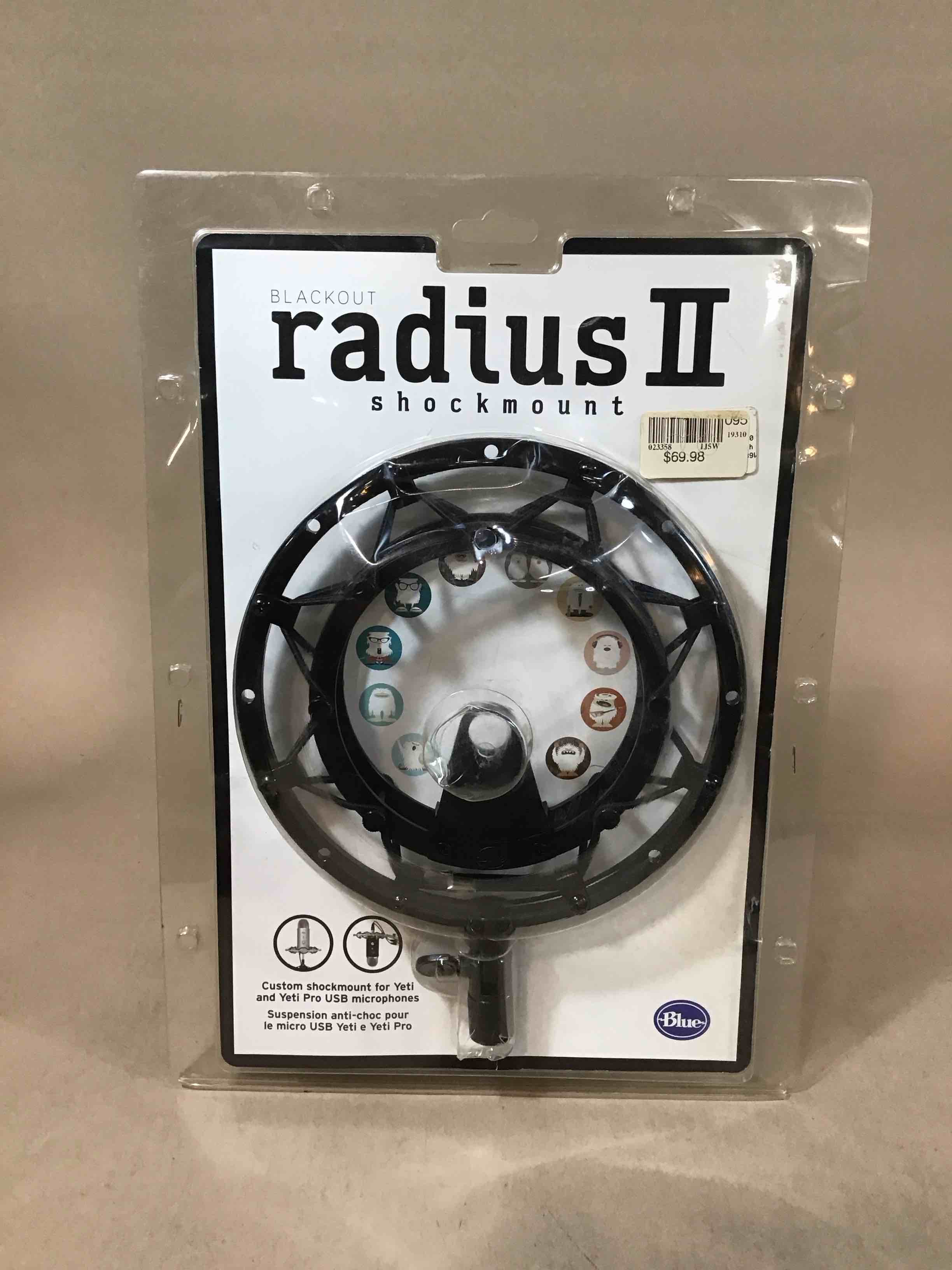 Condition photo showing New/Like New for blue radius ii microphone shock mount