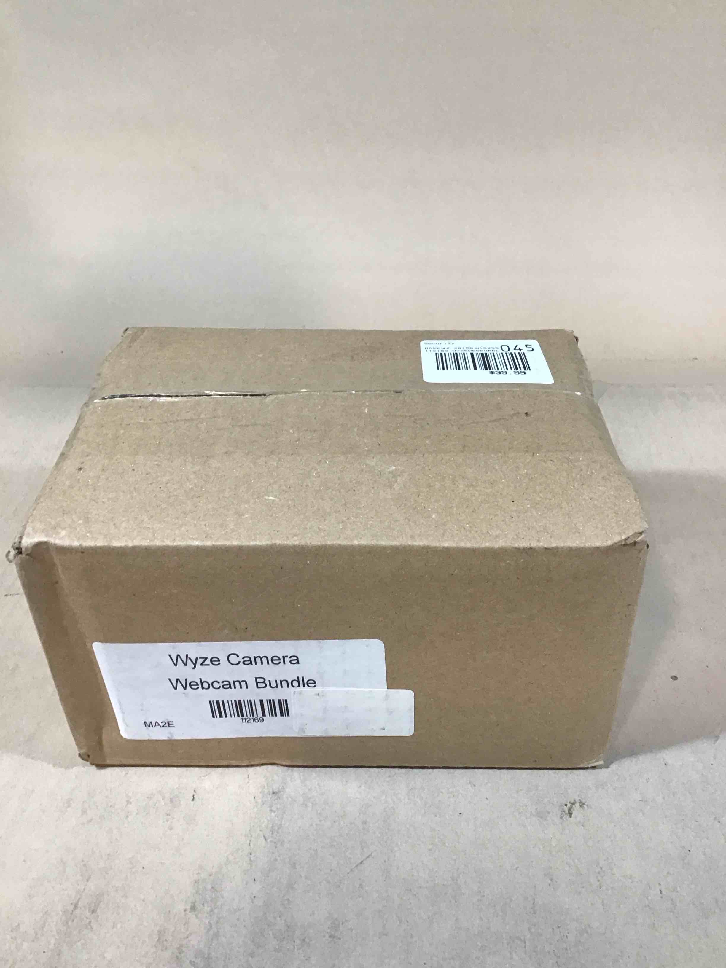 https://s3.amazonaws.com/lotting-images-prod/bidfta/PNK4916352_1788291618788.jpeg
