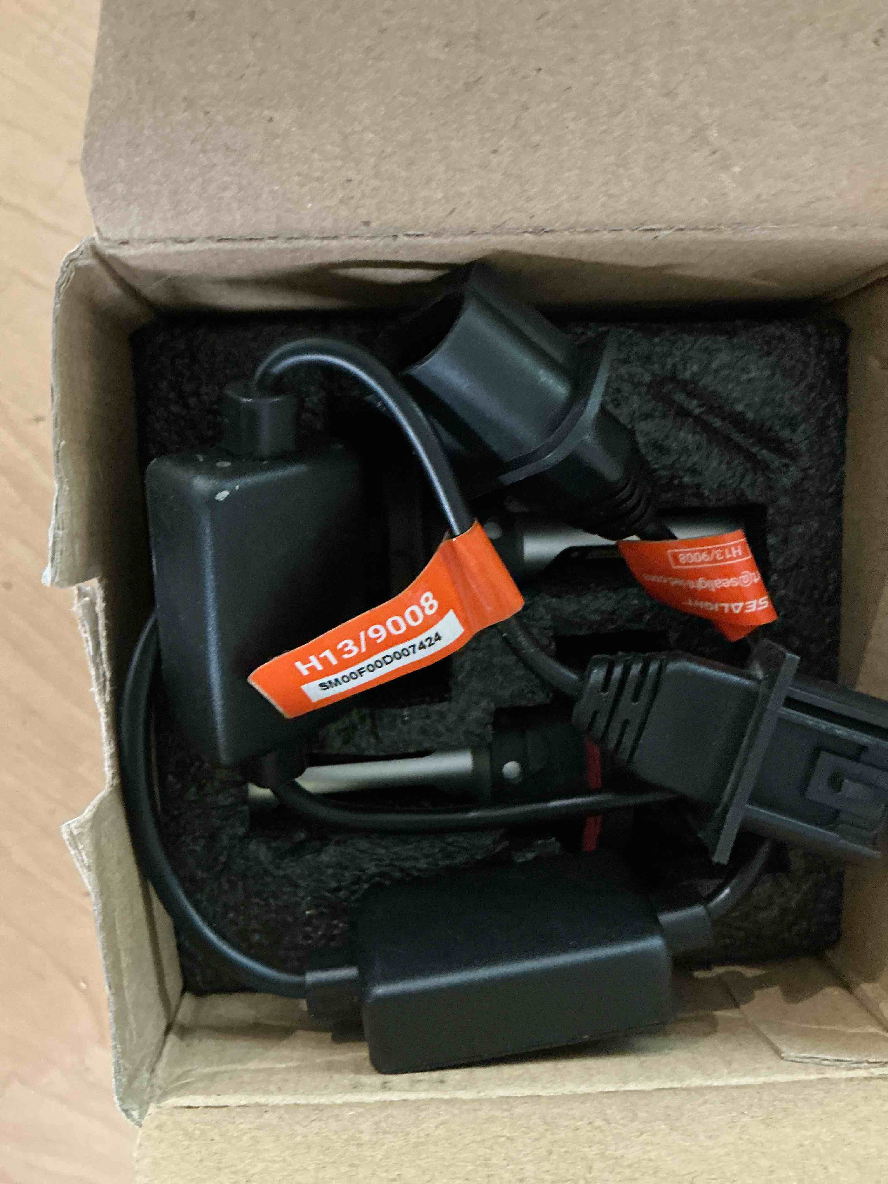 Condition photo showing New/Like New for sealight 70000lm super bright h4 bulbs, 6500k cool white fog bulbs, 70000+ hours lifespan powersport bulbs with 15000rpm cooling fan, plug-n-play, pack of 2