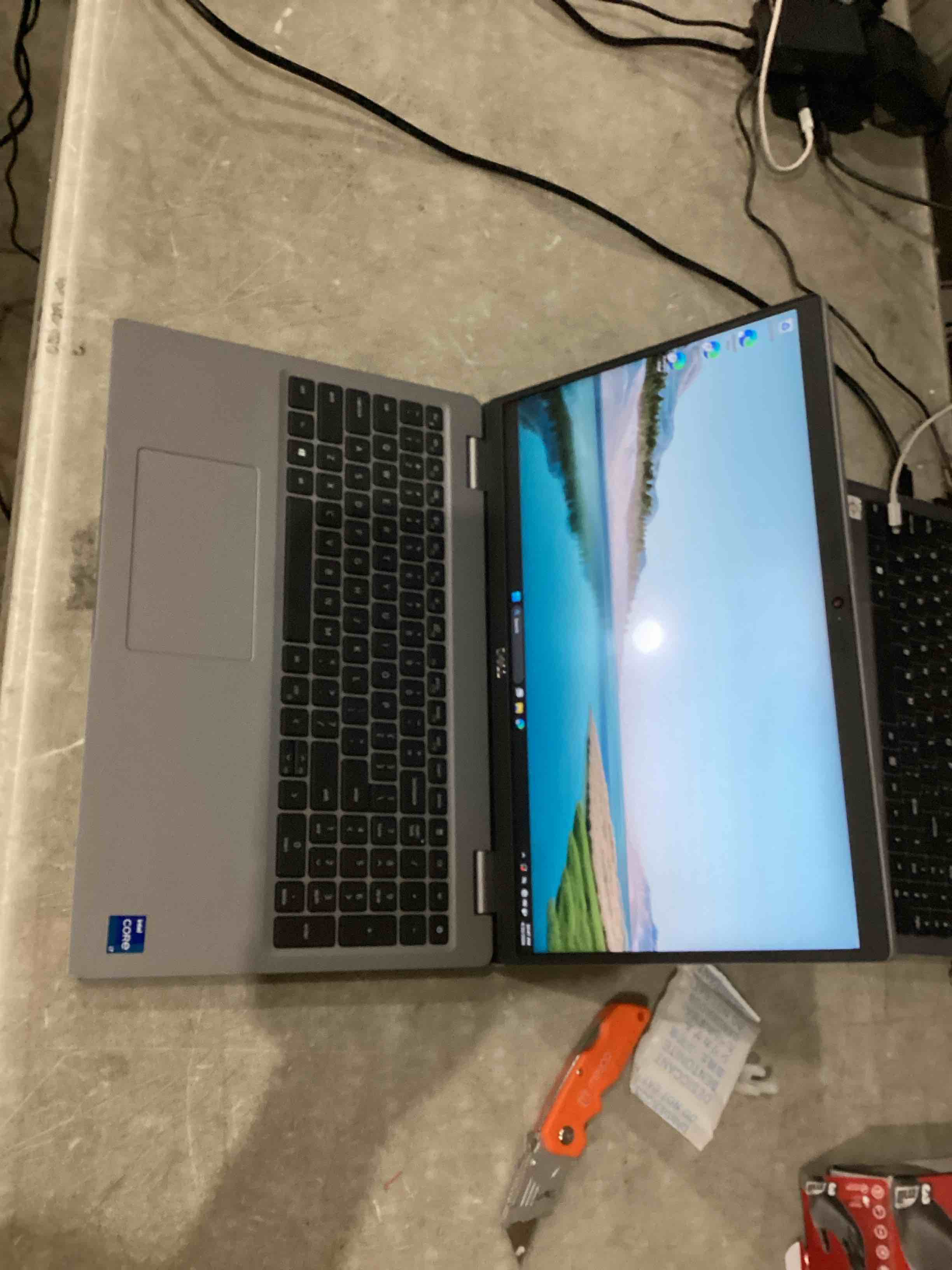 Condition photo showing Good Condition for dell latitude 5520 5000 15.6" fhd (intel 4-core i7-1185g7 , 32gb ram, 512gb ssd) business laptop, backlit keyboard, thunderbolt 4, wi-fi 6, webcam, win 11 pro - 2023 (renewed)